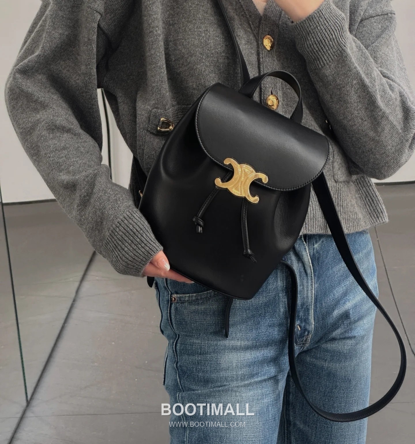 Celine Bonnie Triomphe Flap 118703 Italian Cowhide Backpack 셀린느 보니 트리옹프 플랩 118703 이탈리아 소가죽 백팩 25cm 3