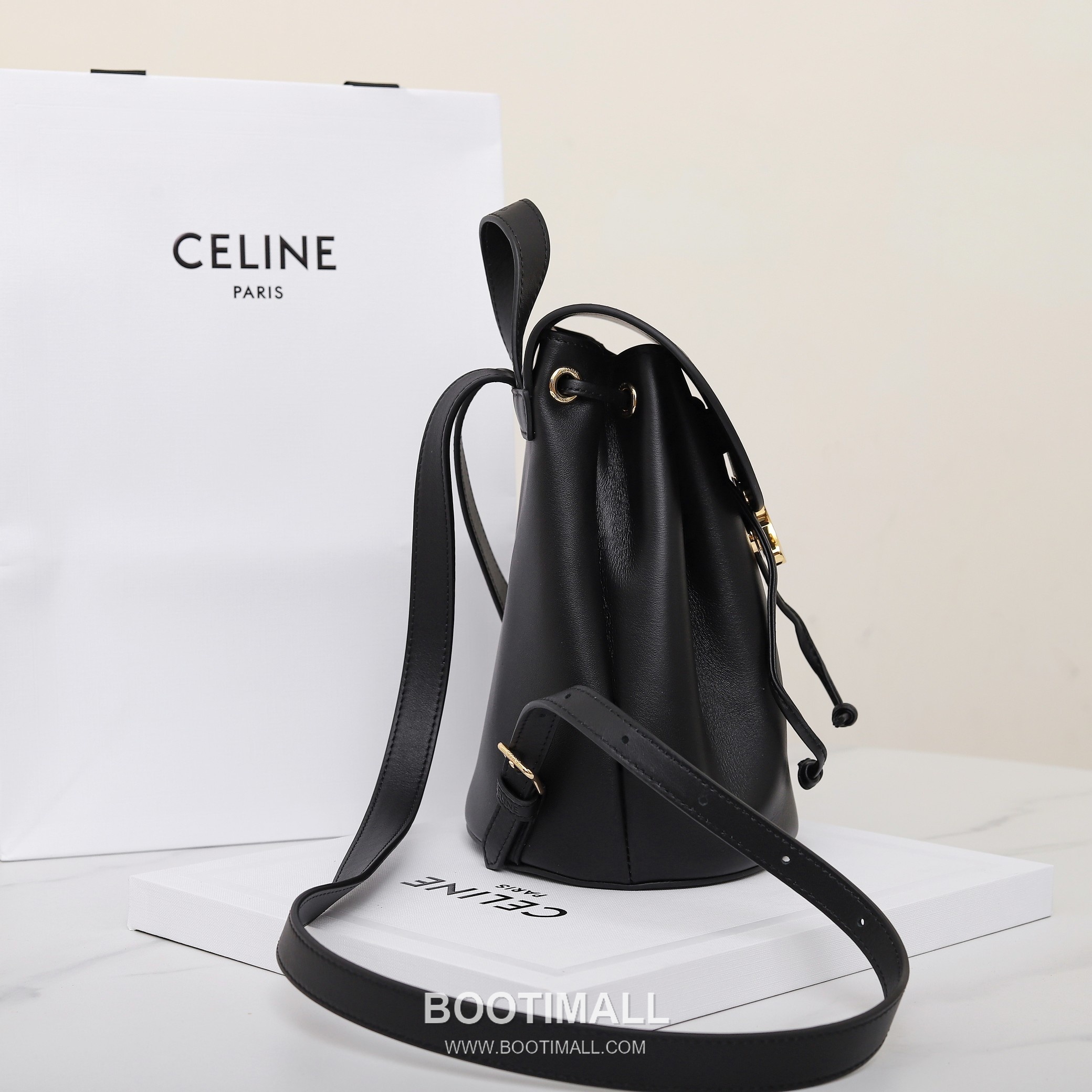 Celine Bonnie Triomphe Flap 118703 Italian Cowhide Backpack 셀린느 보니 트리옹프 플랩 118703 이탈리아 소가죽 백팩 25cm 12