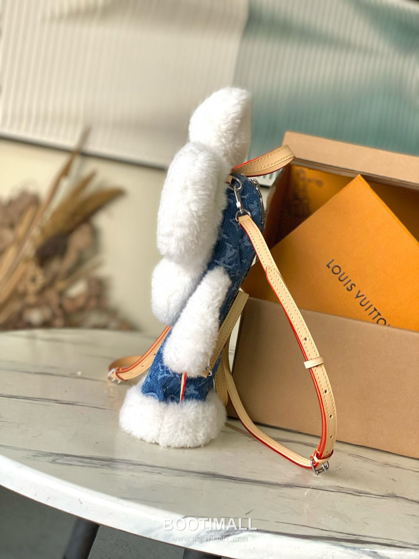 Louis Vuitton Vivienne Backpack Washed Jeans Denim Wool Bag M26786 루이비통 비비엔느 워시드 진 데님 울 백팩 13cm 2