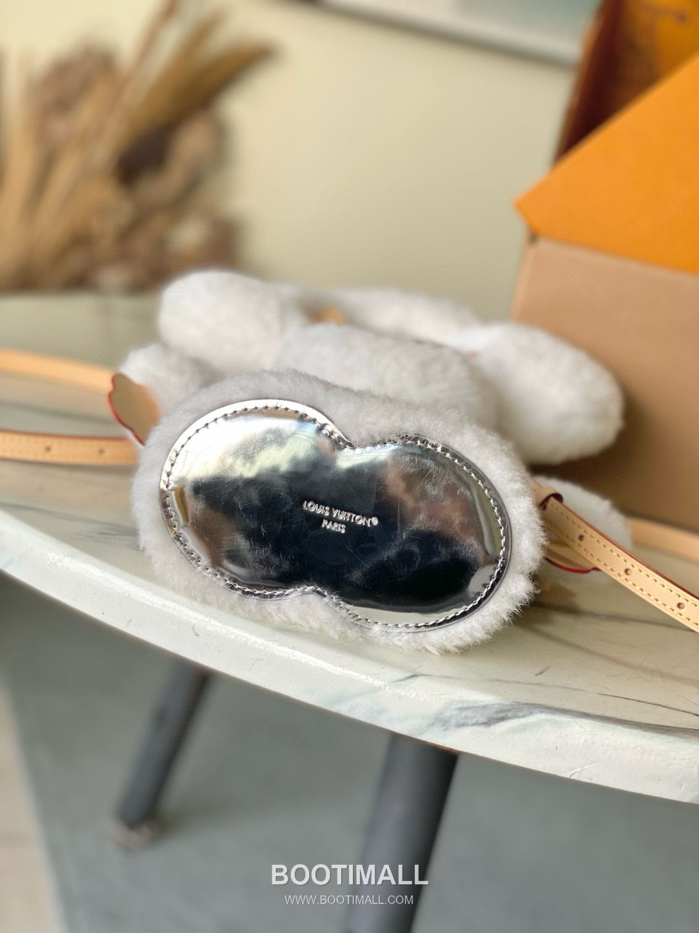 Louis Vuitton Vivienne Backpack Washed Jeans Denim Wool Bag M26786 루이비통 비비엔느 워시드 진 데님 울 백팩 13cm 4