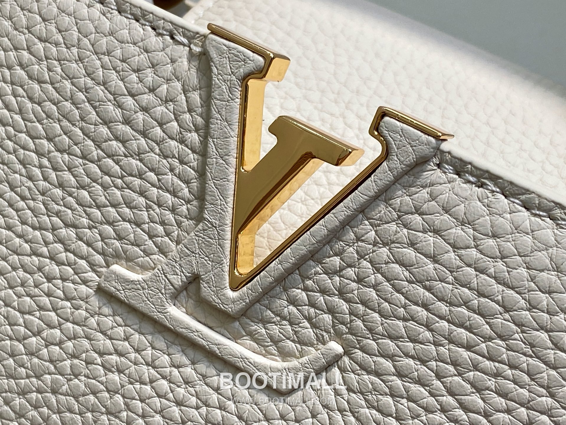 Louis Vuitton Capucines Mini Taurillon Leather Top Handle Bag M24545 루이비통 카퓌신 미니 토리용 레더 탑핸들백 21cm 5