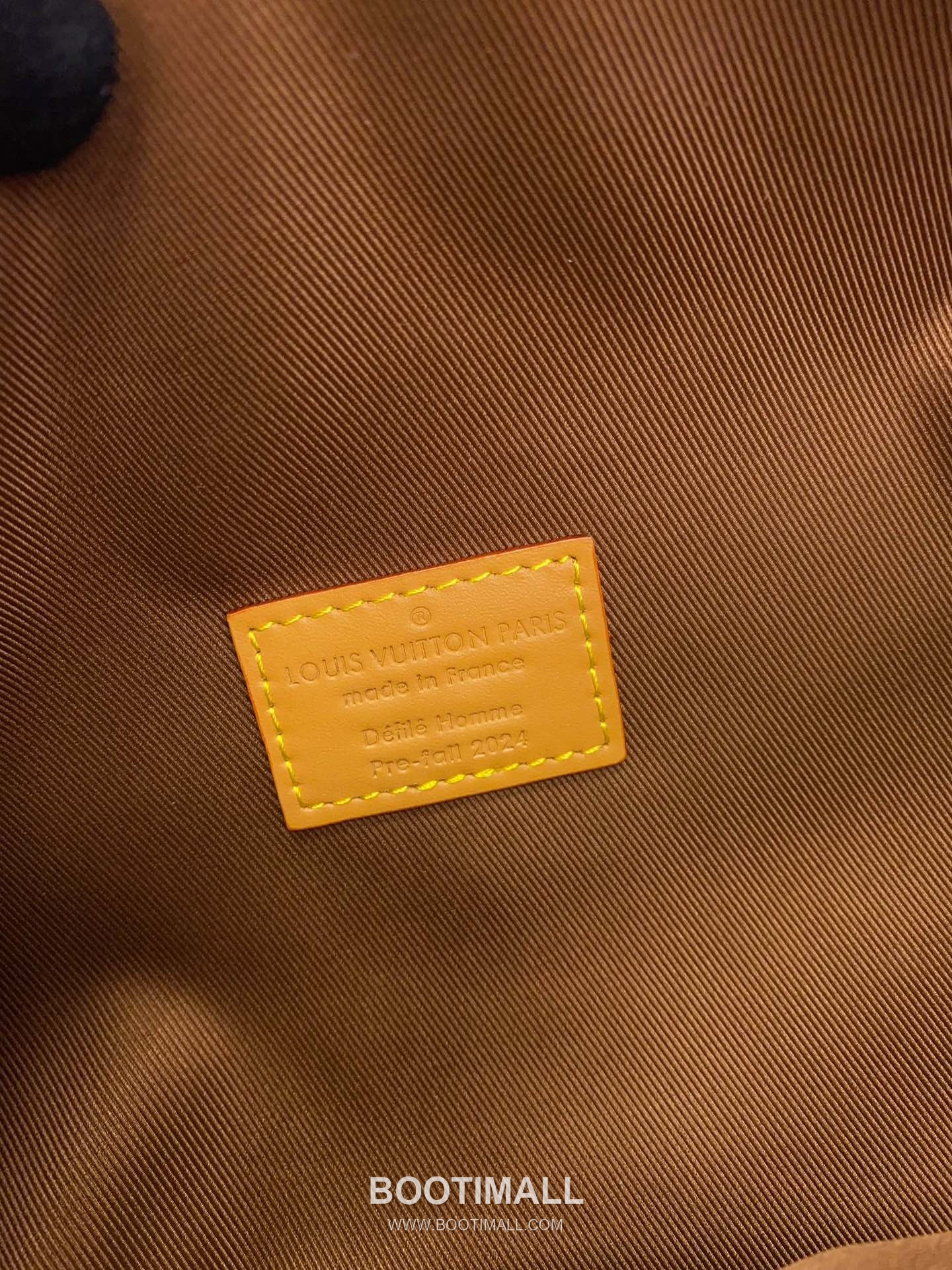 Louis Vuitton Rush Monogram Dust Canvas Belt Bag M11539 루이비통 러시 모노그램 더스트 캔버스 벨트백 30cm 17