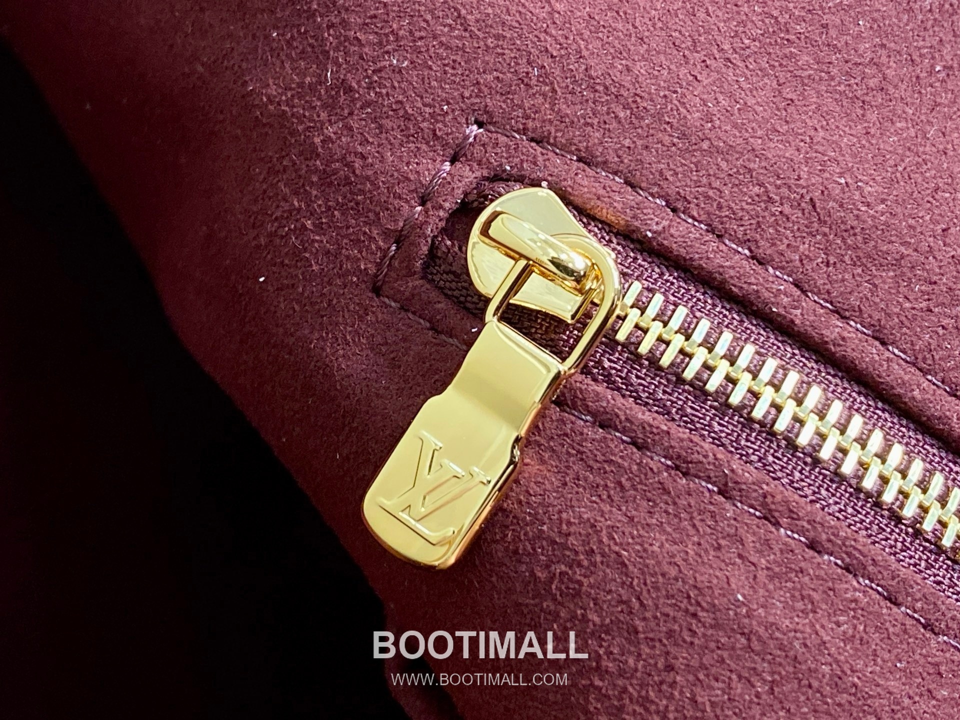 Louis Vuitton All In One Medium Monogram Empreinte Leather Burgundy Tote Bag 루이비통 올 인 원 미디엄 M25860 모노그램 앙프렝뜨 레더 버건디 토트백 56.5cm 15