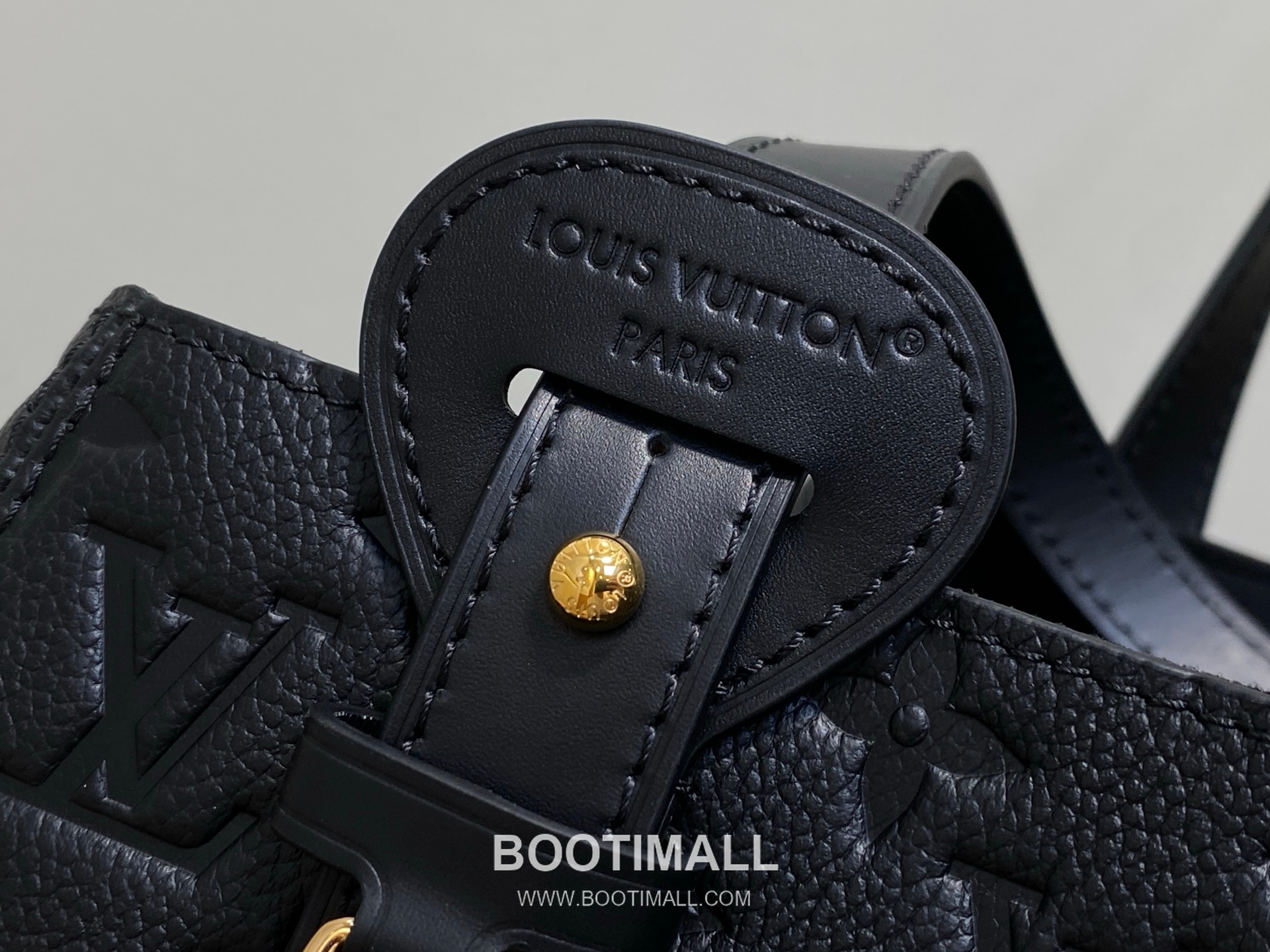 Louis Vuitton All In One Monogram Empreinte Medium Leather Black Tote Bag 루이비통 올 인 원 모노그램 앙프렝뜨 미디엄 레더 블랙 토트백 56.5cm 11