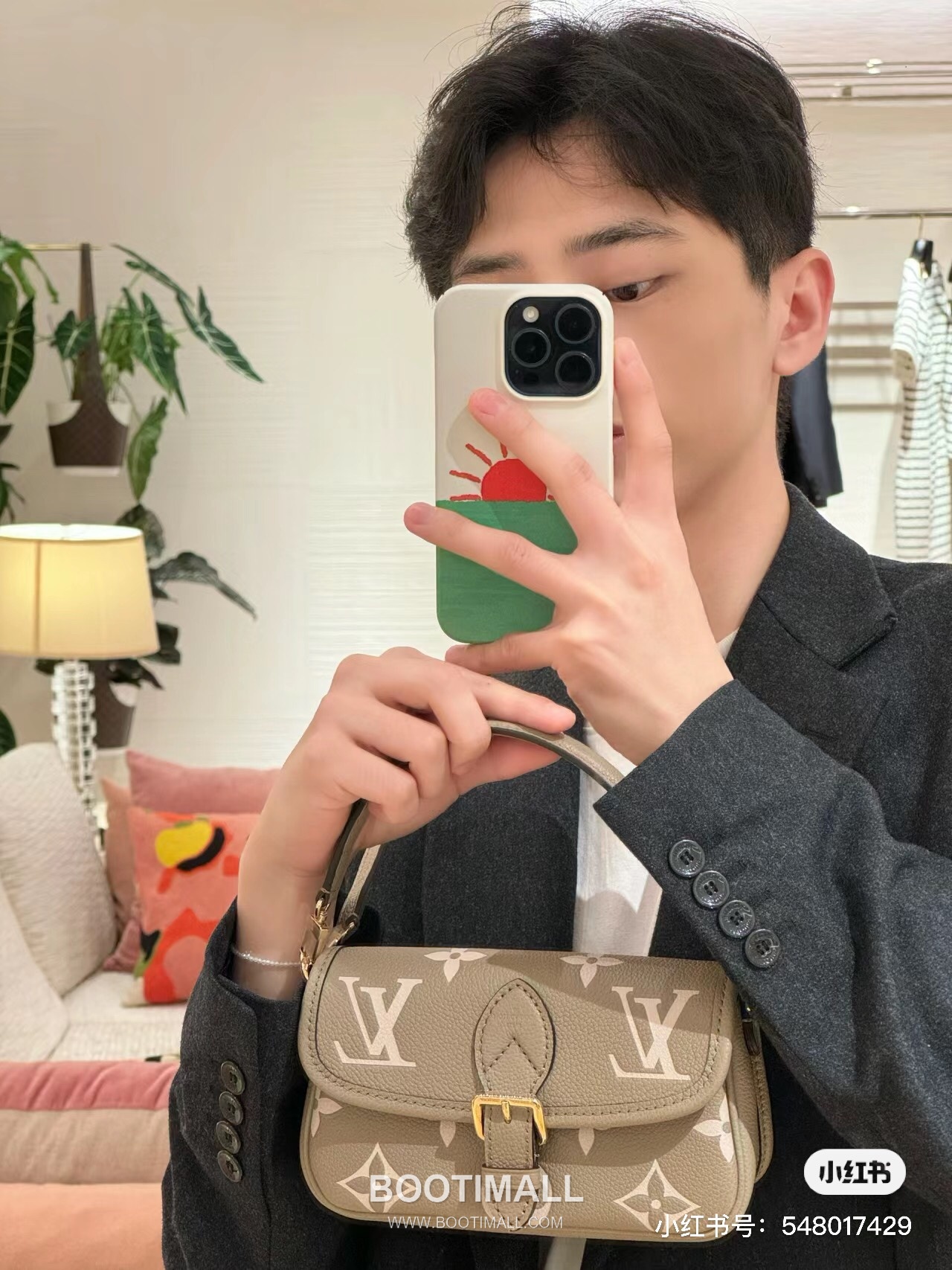 Louis Vuitton Nano Diane Monogram Empreinte Leather Shoulder Bag 루이비통 나노 다이앤 모노그램 앙프렝뜨 숄더백 19cm 6