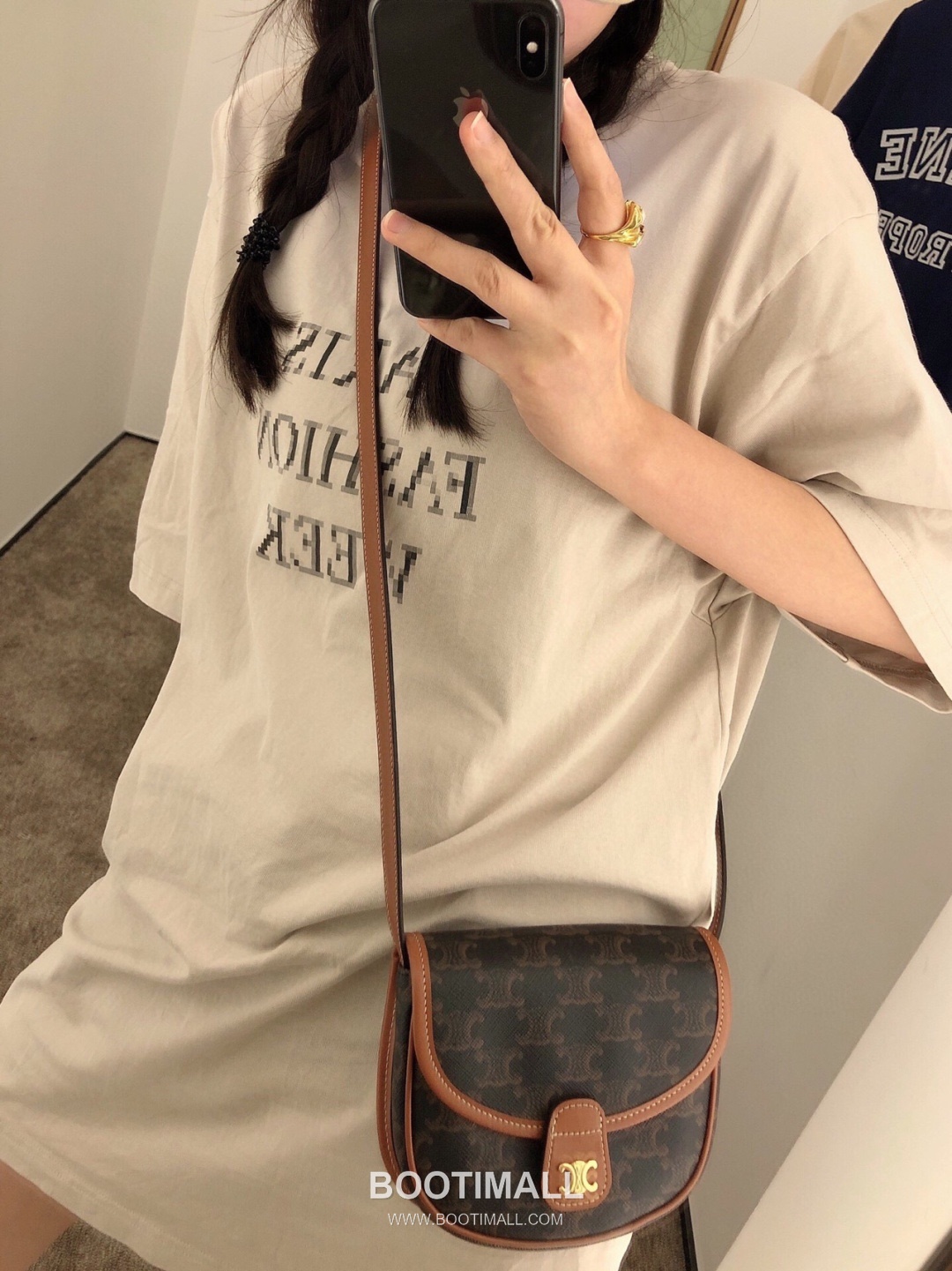 CELINE Triomphe Mini Saddle Calfskin Shoulder Bag 셀린느 트리옹프 미니 새들 카프스킨 숄더백 18cm 8