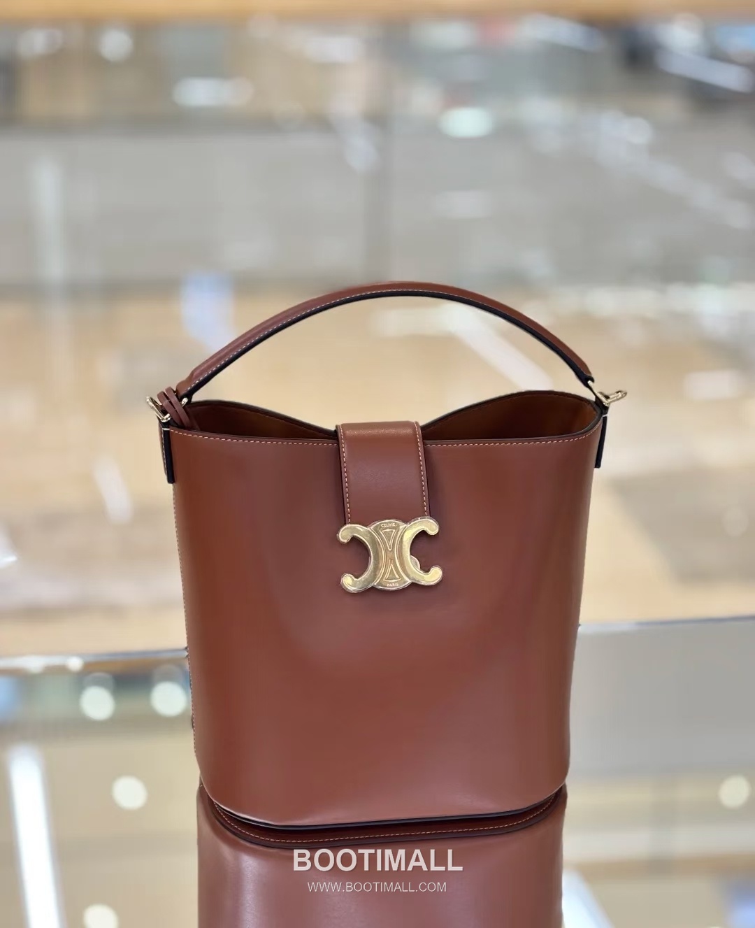 Celine 116613 Calfskin Shoulder Bag 셀린느 116613 카프스킨 숄더백 28cm 3
