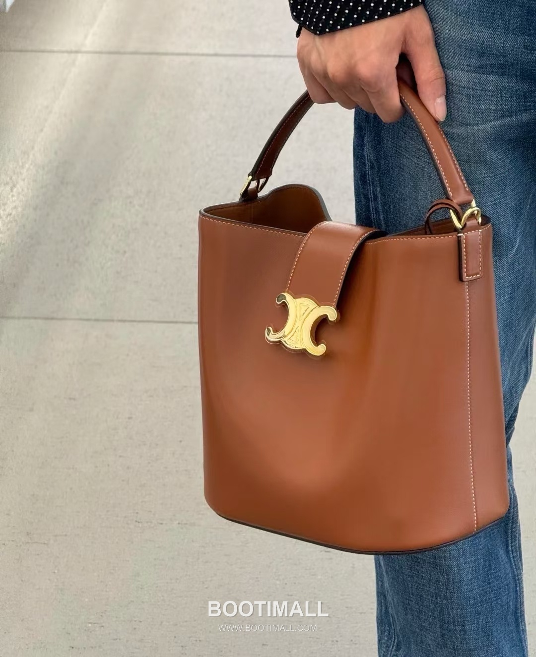 Celine 116613 Calfskin Shoulder Bag 셀린느 116613 카프스킨 숄더백 28cm 4