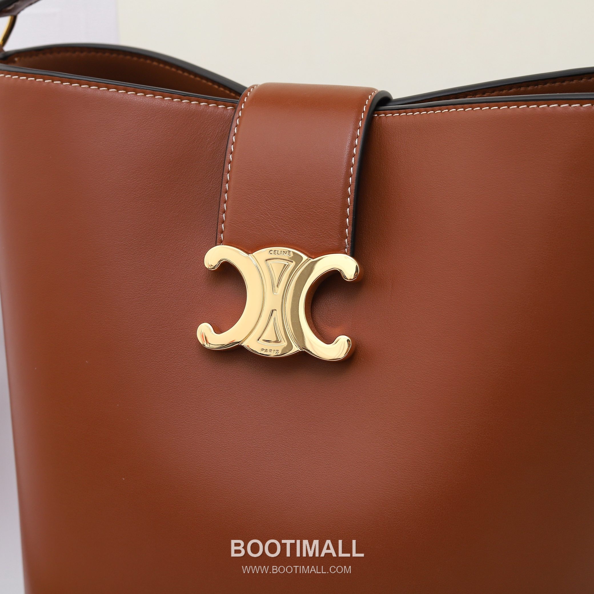 Celine 116613 Calfskin Shoulder Bag 셀린느 116613 카프스킨 숄더백 28cm 15