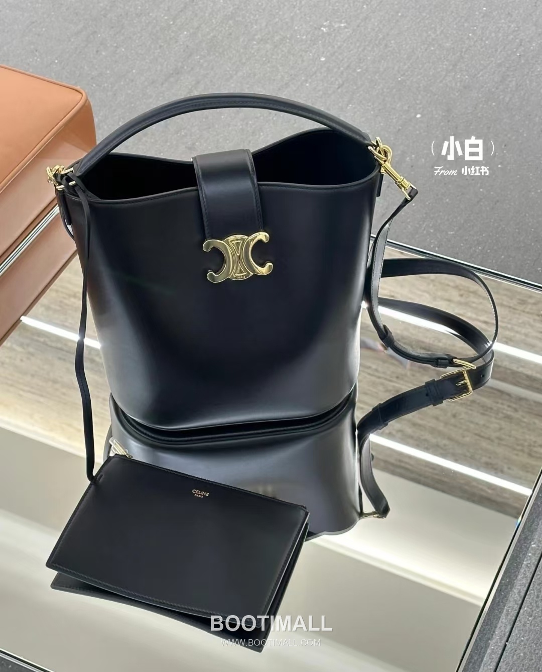 Celine 116613 Calfskin Shoulder Bag 셀린느 116613 카프스킨 숄더백 28cm 9