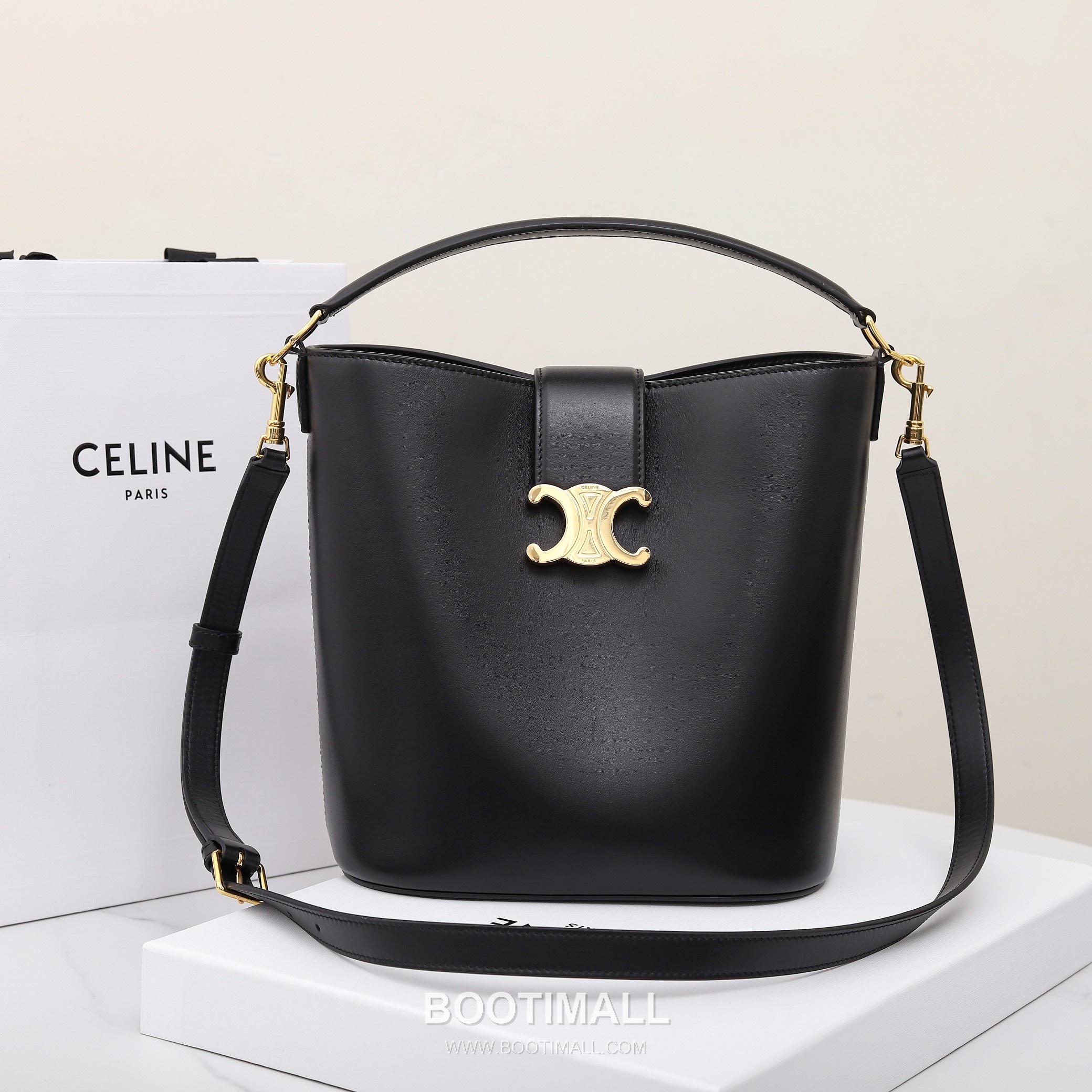 Celine 116613 Calfskin Shoulder Bag 셀린느 116613 카프스킨 숄더백 28cm 10