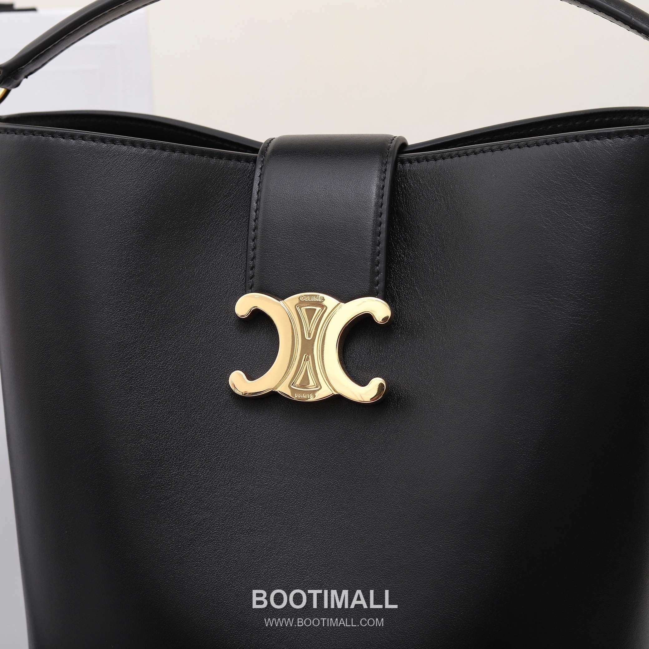 Celine 116613 Calfskin Shoulder Bag 셀린느 116613 카프스킨 숄더백 28cm 15