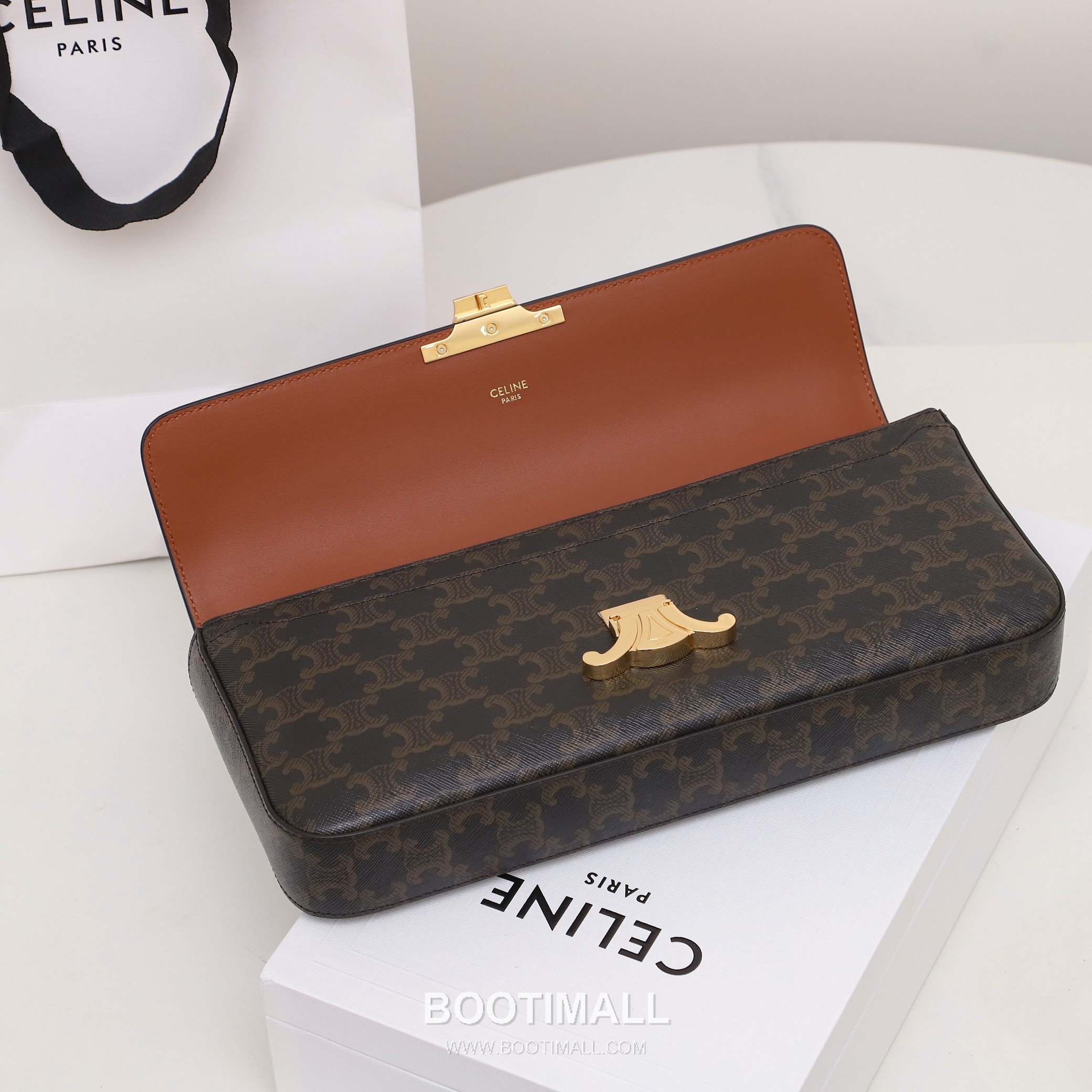 CELINE Triomphe Monogram Canvas Chain Shoulder Bag 197412 셀린느 트리옹프 모노그램 체인 숄더백 33cm 18