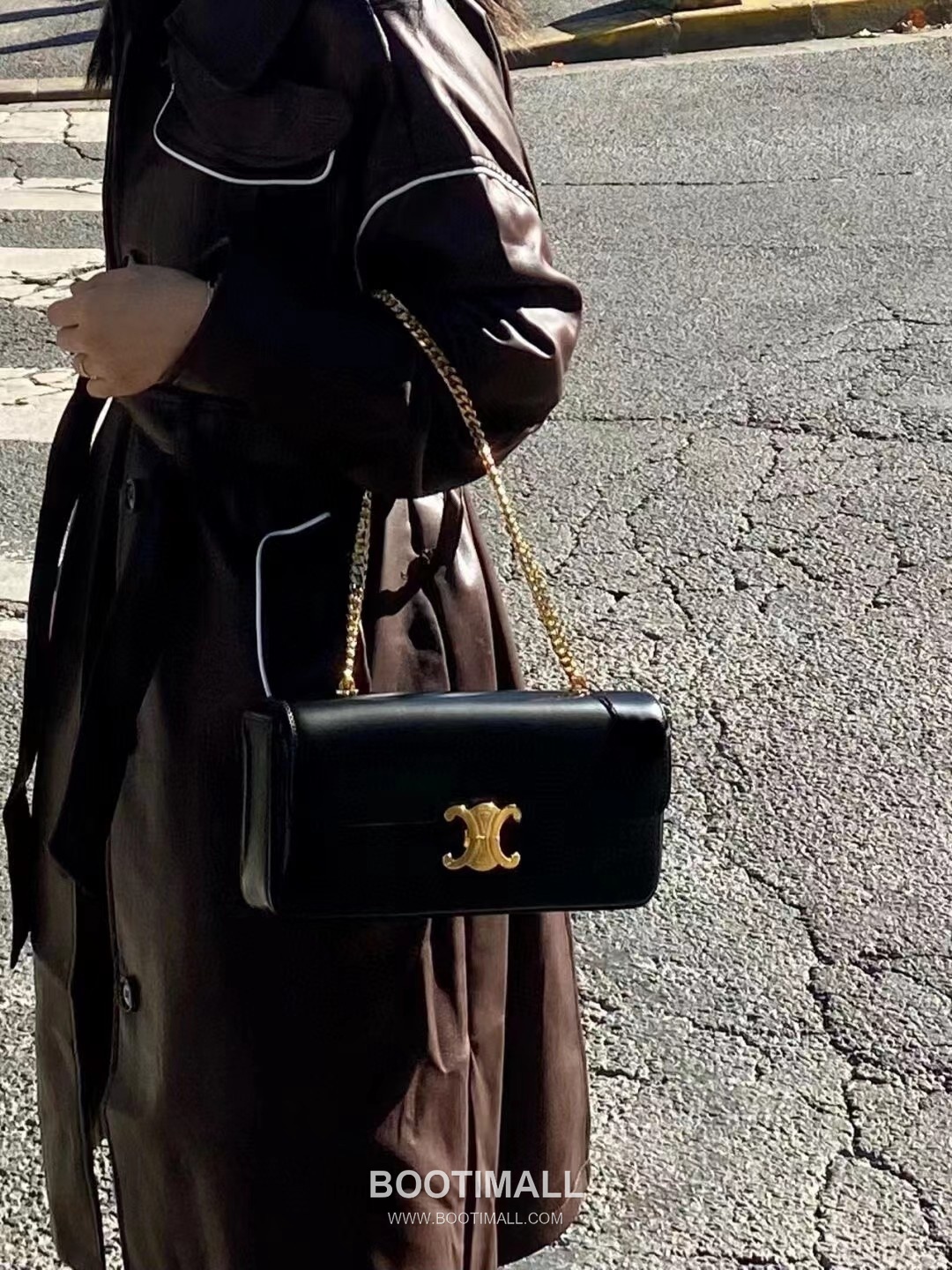 Celine 197412 Chain Strap Italian Cowhide Shoulder Bag 셀린느 197412 체인 스트랩 이탈리아 소가죽 숄더백 33cm 2