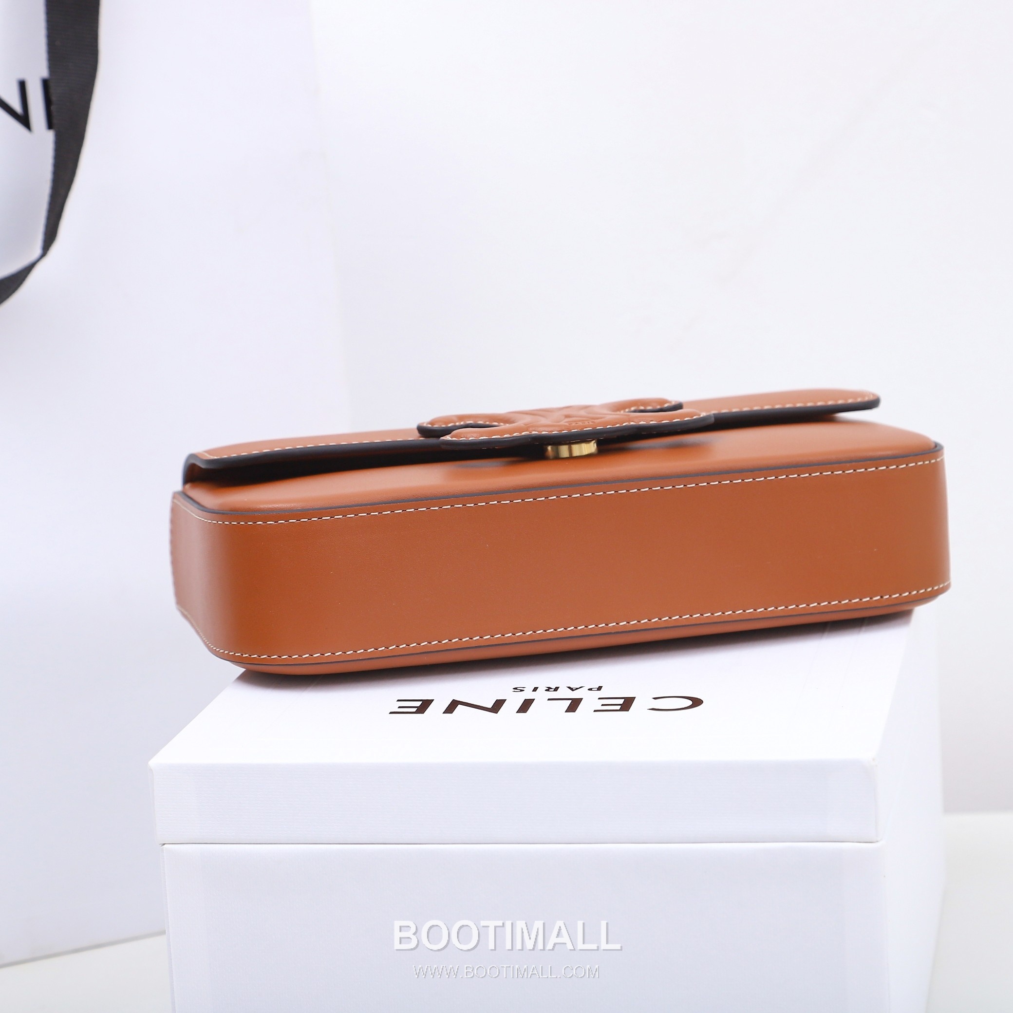 CELINE Triomphe Chain Calfskin Leather Shoulder Bag 199243 셀린느 트리옹프 체인 카프스킨 숄더백 20.5cm 6