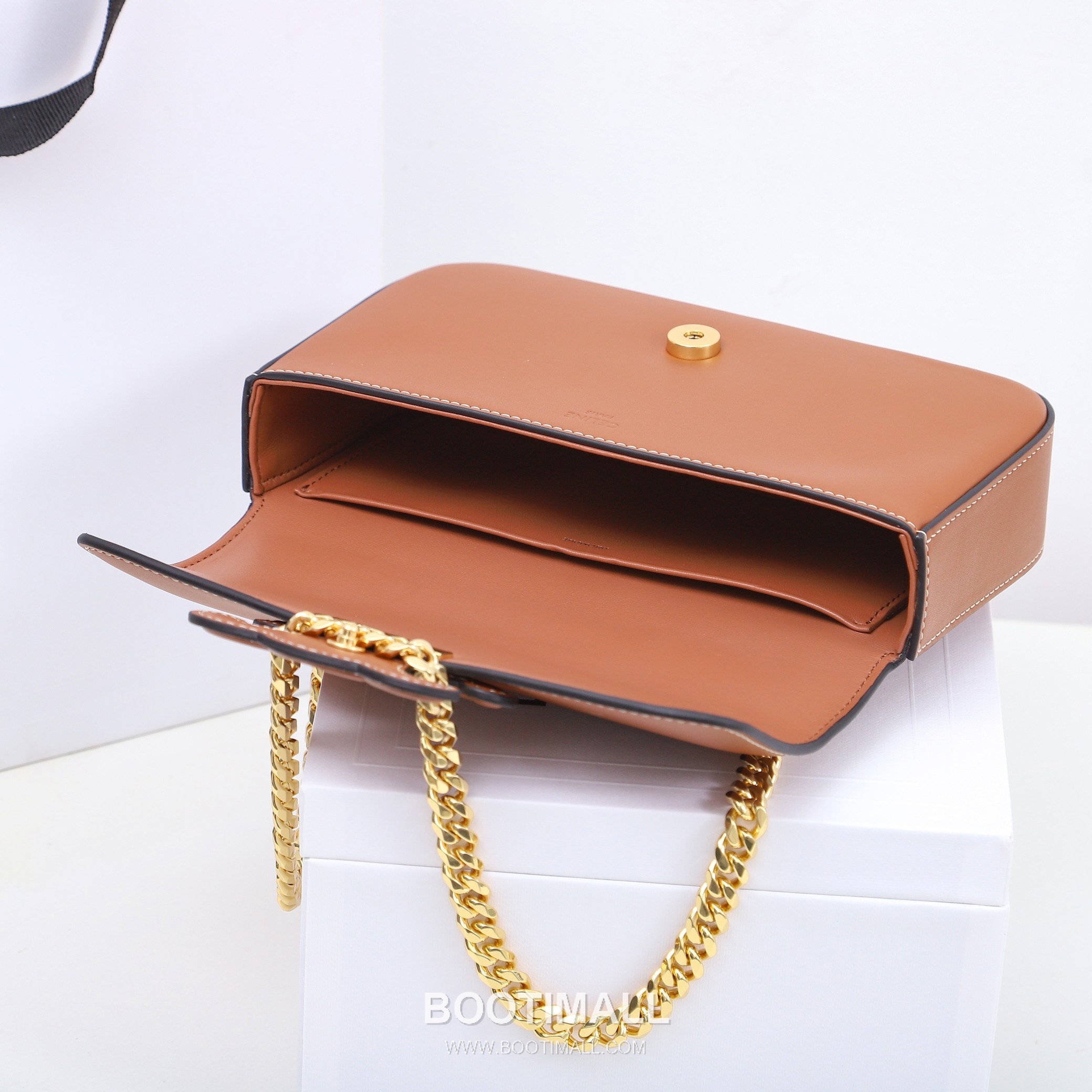 CELINE Triomphe Chain Calfskin Leather Shoulder Bag 199243 셀린느 트리옹프 체인 카프스킨 숄더백 20.5cm 9