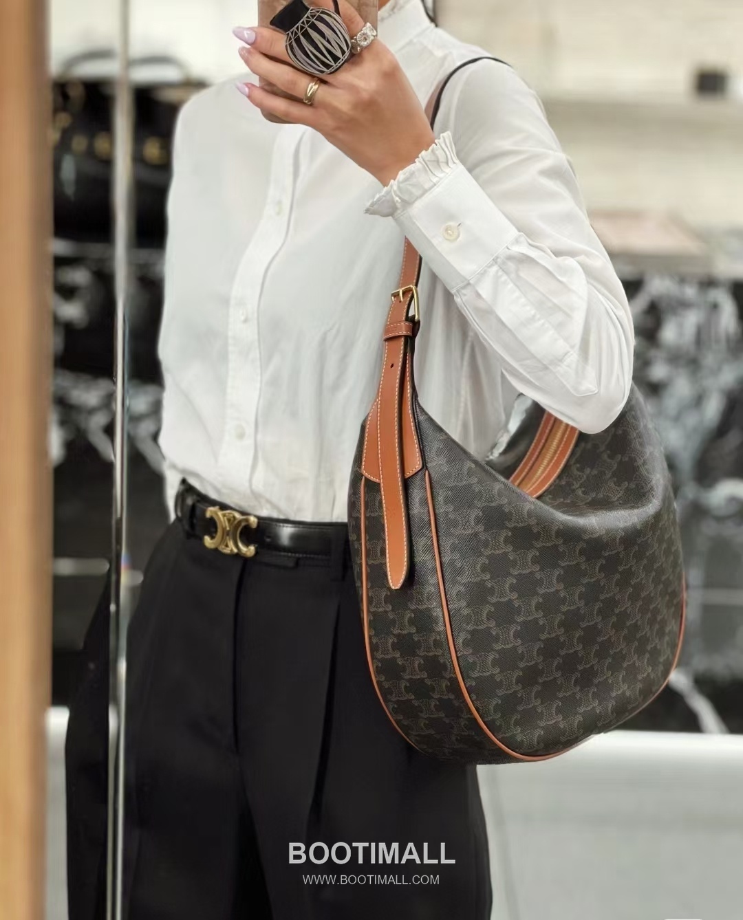 CELINE Triomphe Monogram Canvas Calfskin Hobo Bag 114713 셀린느 트리옹프 모노그램 캔버스 호보백 31cm 1