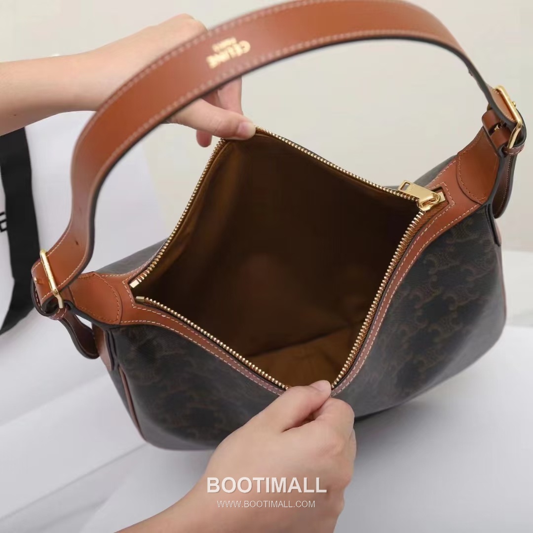 CELINE Triomphe Monogram Canvas Calfskin Hobo Bag 114713 셀린느 트리옹프 모노그램 캔버스 호보백 31cm 14