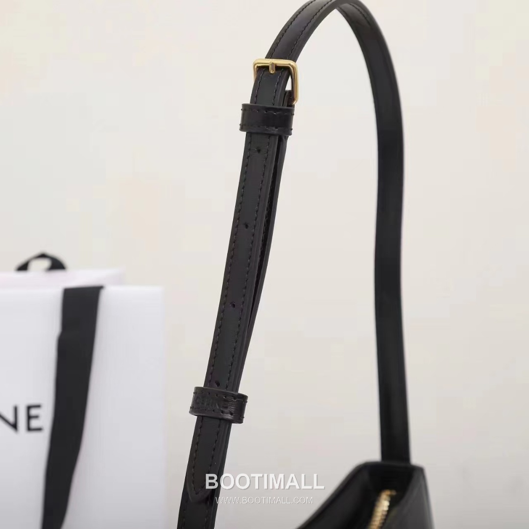 CELINE Triomphe Calfskin Leather Shoulder Bag 115703 셀린느 트리옹프 카프스킨 숄더백 22cm 14