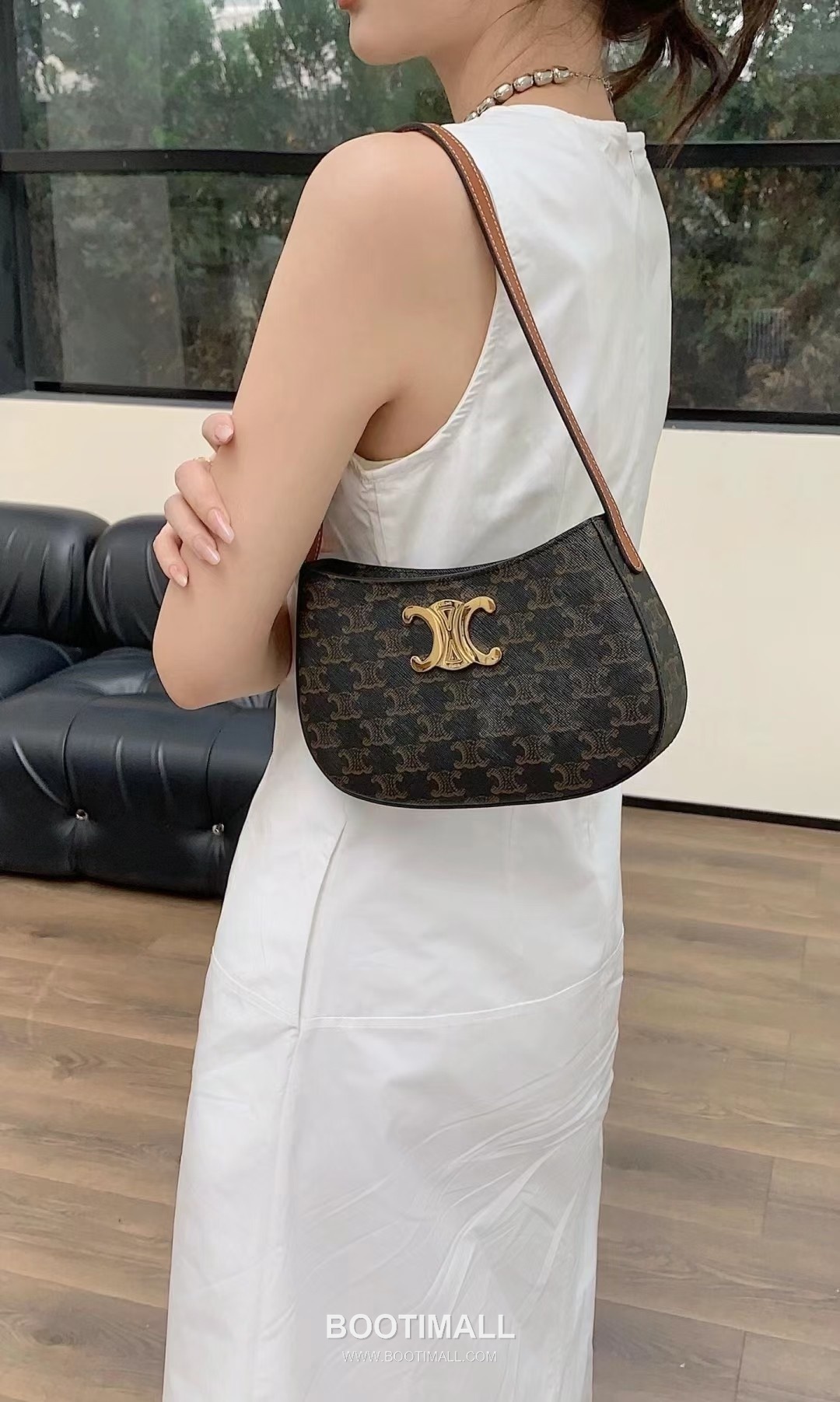 CELINE Triomphe Monogram Canvas Calfskin Shoulder Bag 115702 셀린느 트리옹프 모노그램 캔버스 숄더백 22cm 3