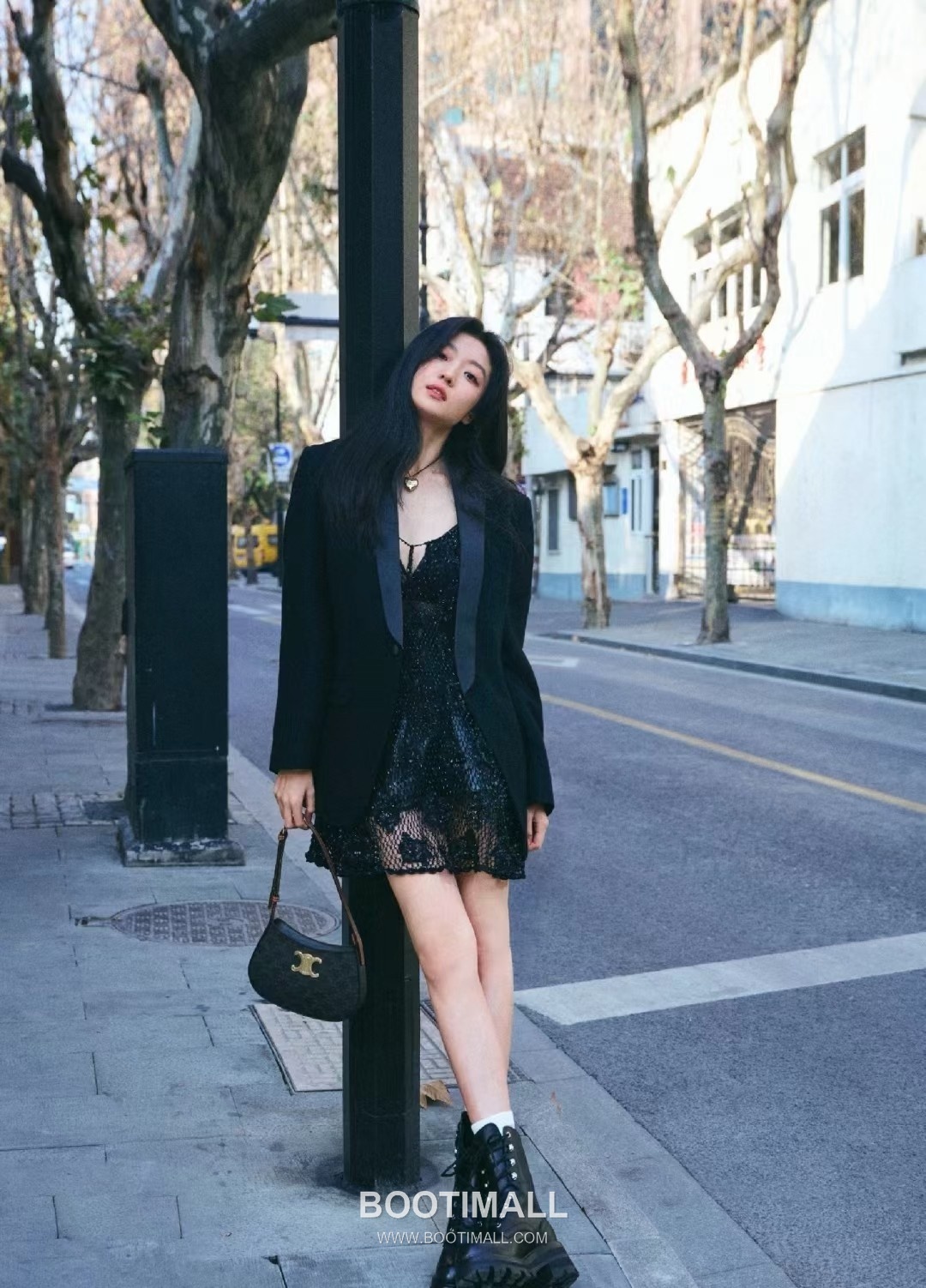 CELINE Triomphe Monogram Canvas Calfskin Shoulder Bag 115702 셀린느 트리옹프 모노그램 캔버스 숄더백 22cm 8