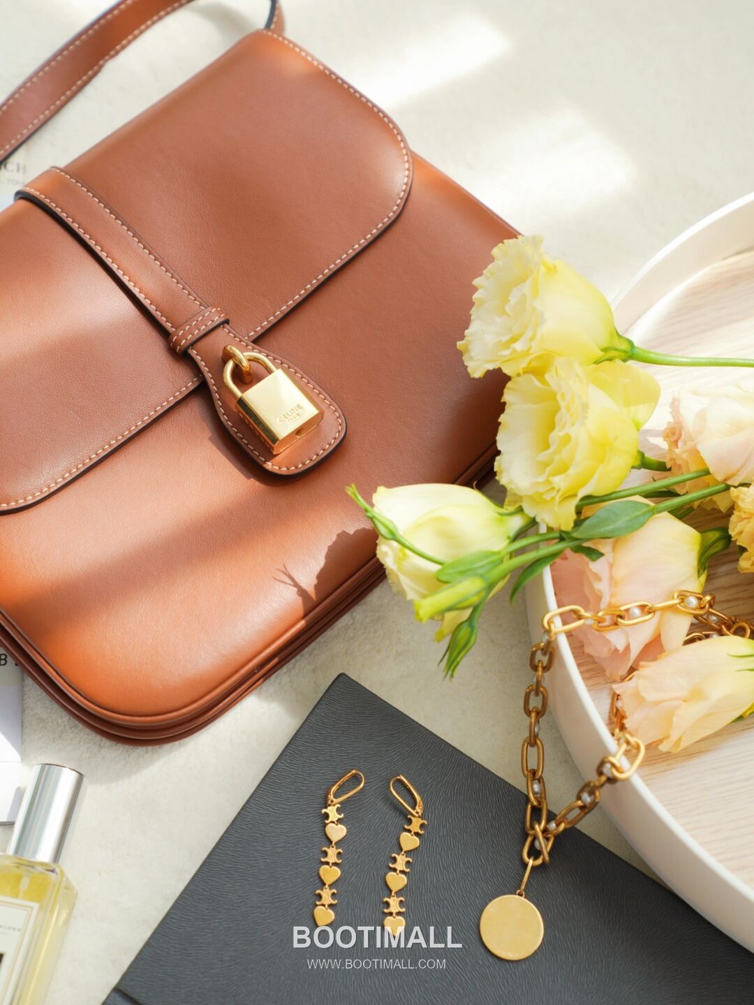 Celine Tabou 196583 Italian Cowhide Caramel Shoulder Bag 셀린느 타부 196583 이탈리아 소가죽 카라멜 숄더백 22cm 6