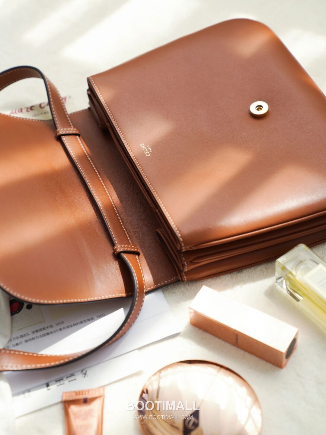 Celine Tabou 196583 Italian Cowhide Caramel Shoulder Bag 셀린느 타부 196583 이탈리아 소가죽 카라멜 숄더백 22cm 7