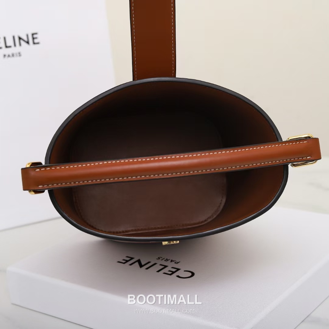 CELINE Bucket Calfskin Leather Shoulder Bag 119173 셀린느 버킷 카프스킨 숄더백 19cm 15