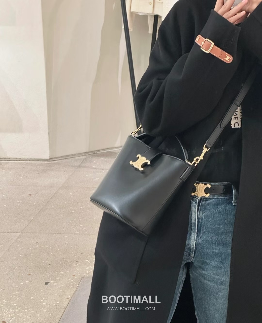 CELINE Bucket Calfskin Leather Shoulder Bag 119173 셀린느 버킷 카프스킨 숄더백 19cm 2