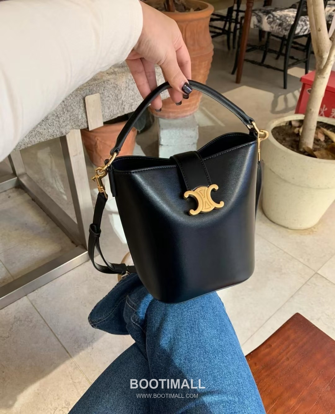 CELINE Bucket Calfskin Leather Shoulder Bag 119173 셀린느 버킷 카프스킨 숄더백 19cm 8