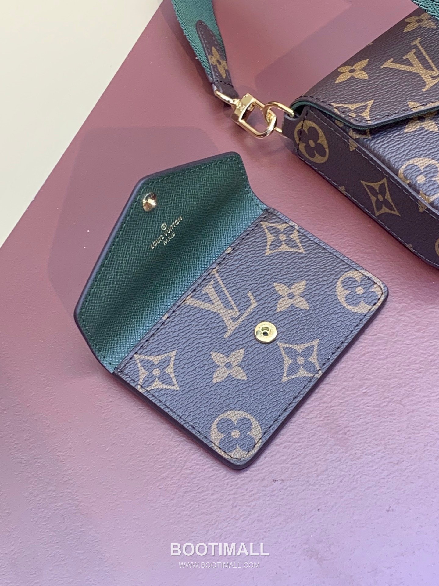 Louis Vuitton M51183 Monogram Canvas Shoulder Bag 루이비통 모노그램 캔버스 숄더백 22cm --- 8