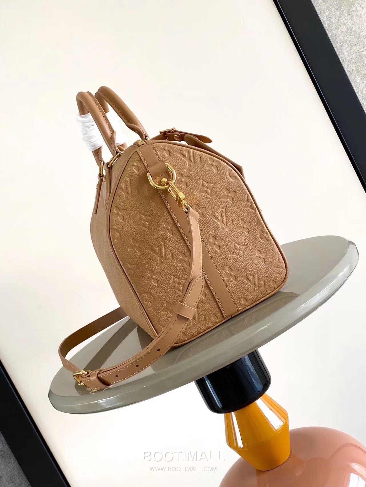 Louis Vuitton Speedy Soft 30 M47186 Monogram Empreinte Leather Bag 루이비통 스피디 소프트 30 모노그램 앙프렝뜨 가죽 백 30cm 2