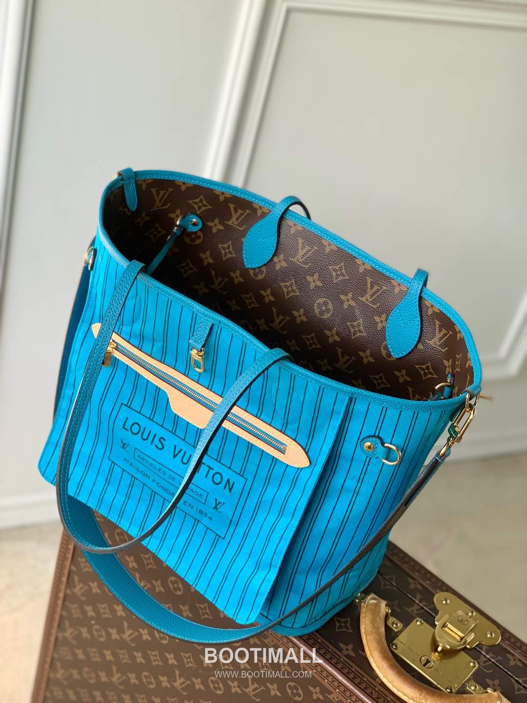 Louis Vuitton Neverfull Bandoulière Inside Out M13753 Monogram Canvas Shoulder Bag 루이비통 네버풀 반둘리에 인사이드 아웃 모노그램 캔버스 숄더백 31cm 18