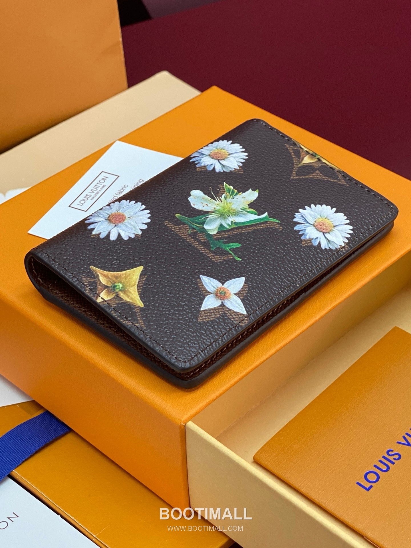 Louis Vuitton Pocket Organizer M27542 Monogram Floral Coated Canvas Wallet 루이비통 포켓 오거나이저 모노그램 플로럴 코팅 캔버스 반지갑 11.1cm 11