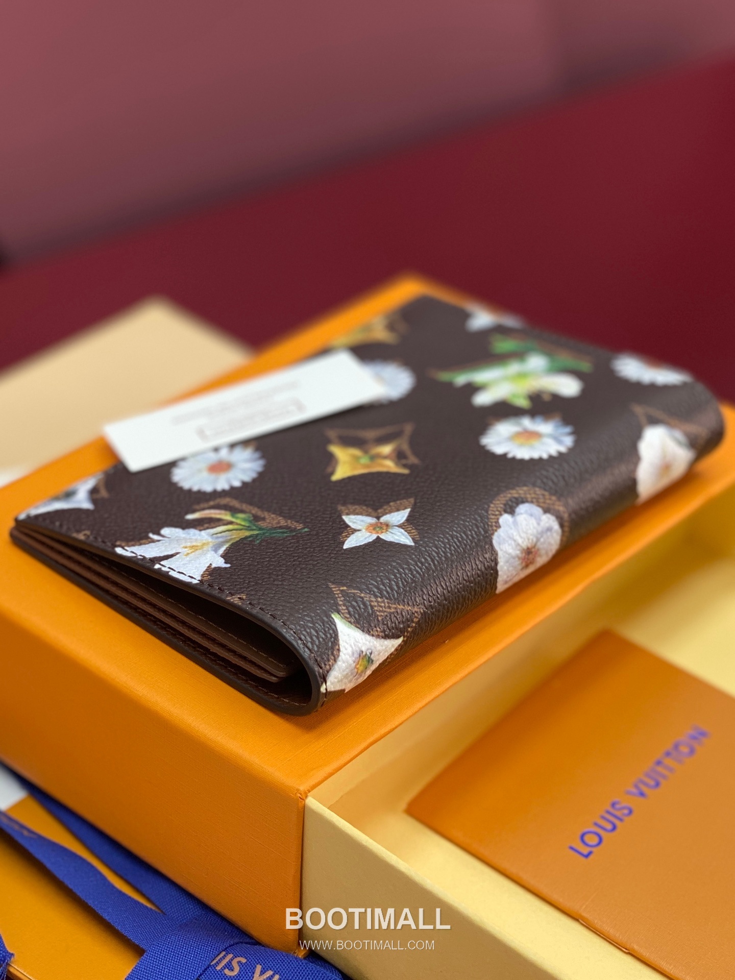 Louis Vuitton Passport Cover M27548 Monogram Floral Coated Canvas Passport Holder 루이비통 패스포트 커버 모노그램 플로럴 코팅 캔버스 여권지갑 14cm 12