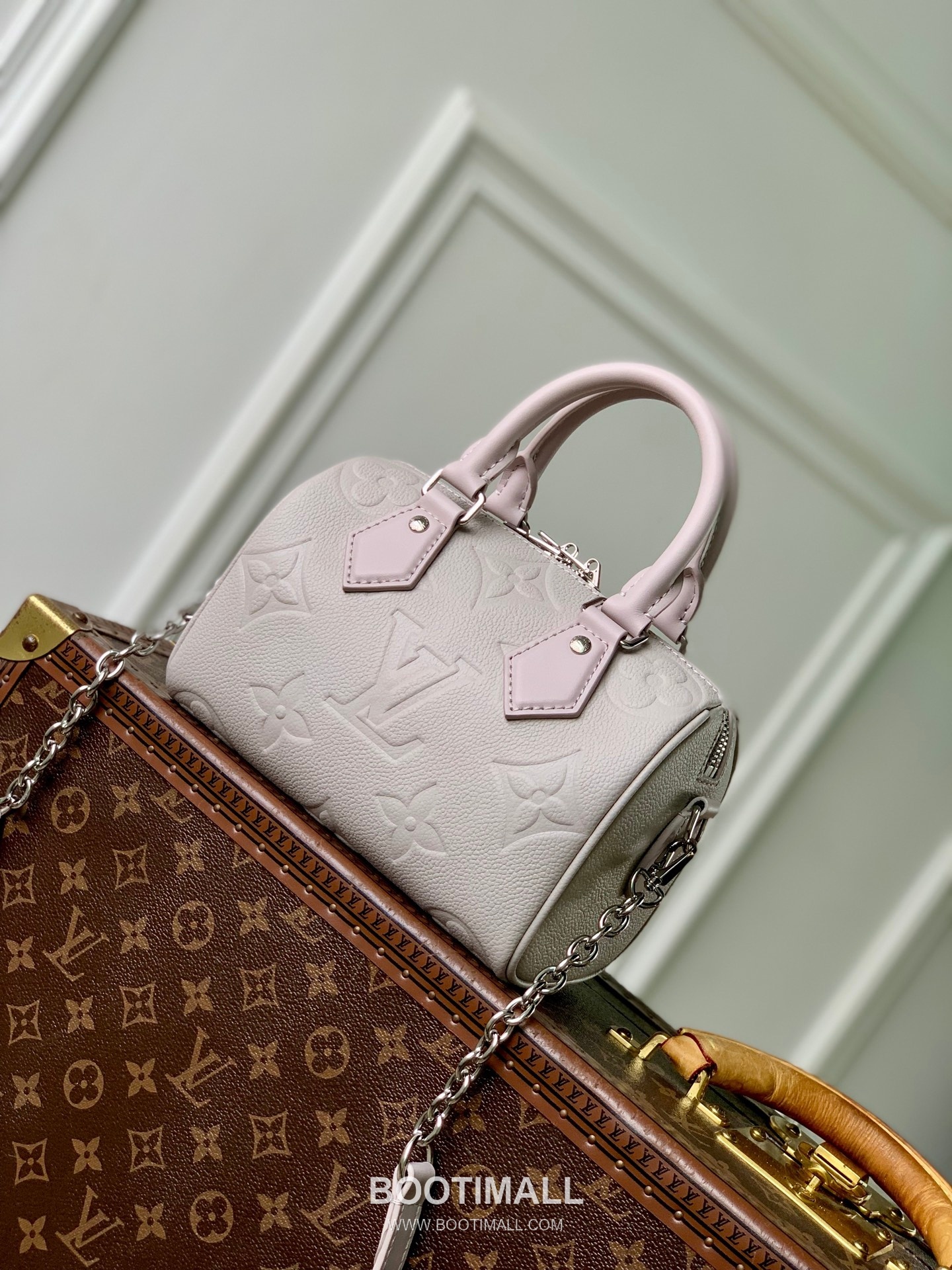 Louis Vuitton Speedy 20 M28343 Monogram Empreinte Leather Shoulder Bag 루이비통 스피디 20 모노그램 앙프렝뜨 레더 숄더백 20.5cm 3
