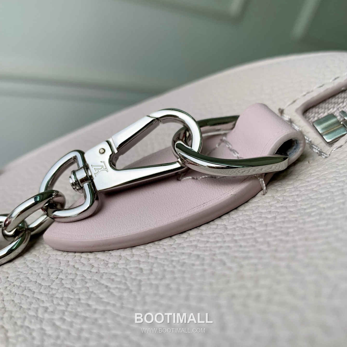 Louis Vuitton Speedy 20 M28343 Monogram Empreinte Leather Shoulder Bag 루이비통 스피디 20 모노그램 앙프렝뜨 레더 숄더백 20.5cm 6