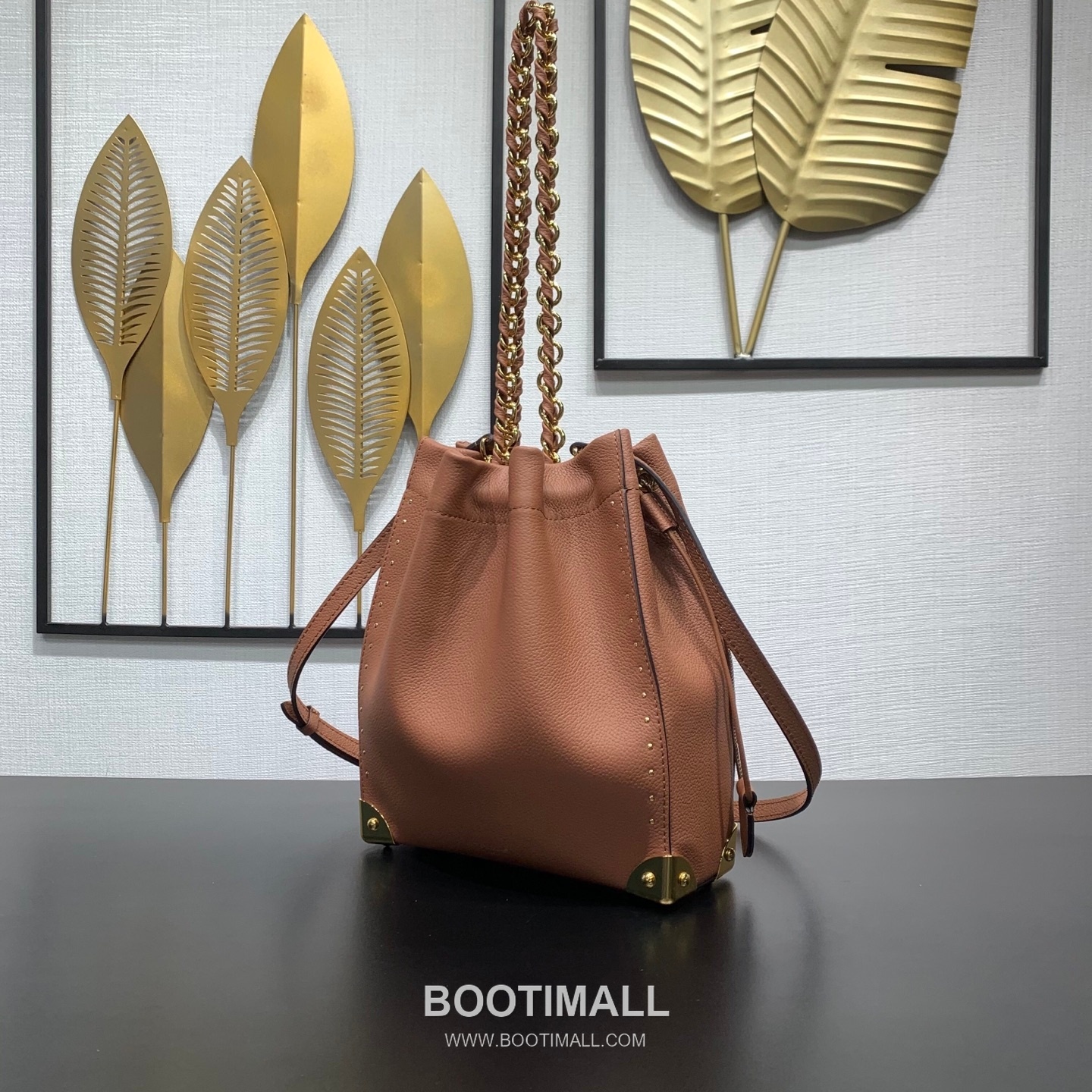 Louis Vuitton Noé Trunk M29131 Calfskin Leather Bucket Bag 루이비통 노에 트렁크 카프스킨 레더 버킷백 23cm 4