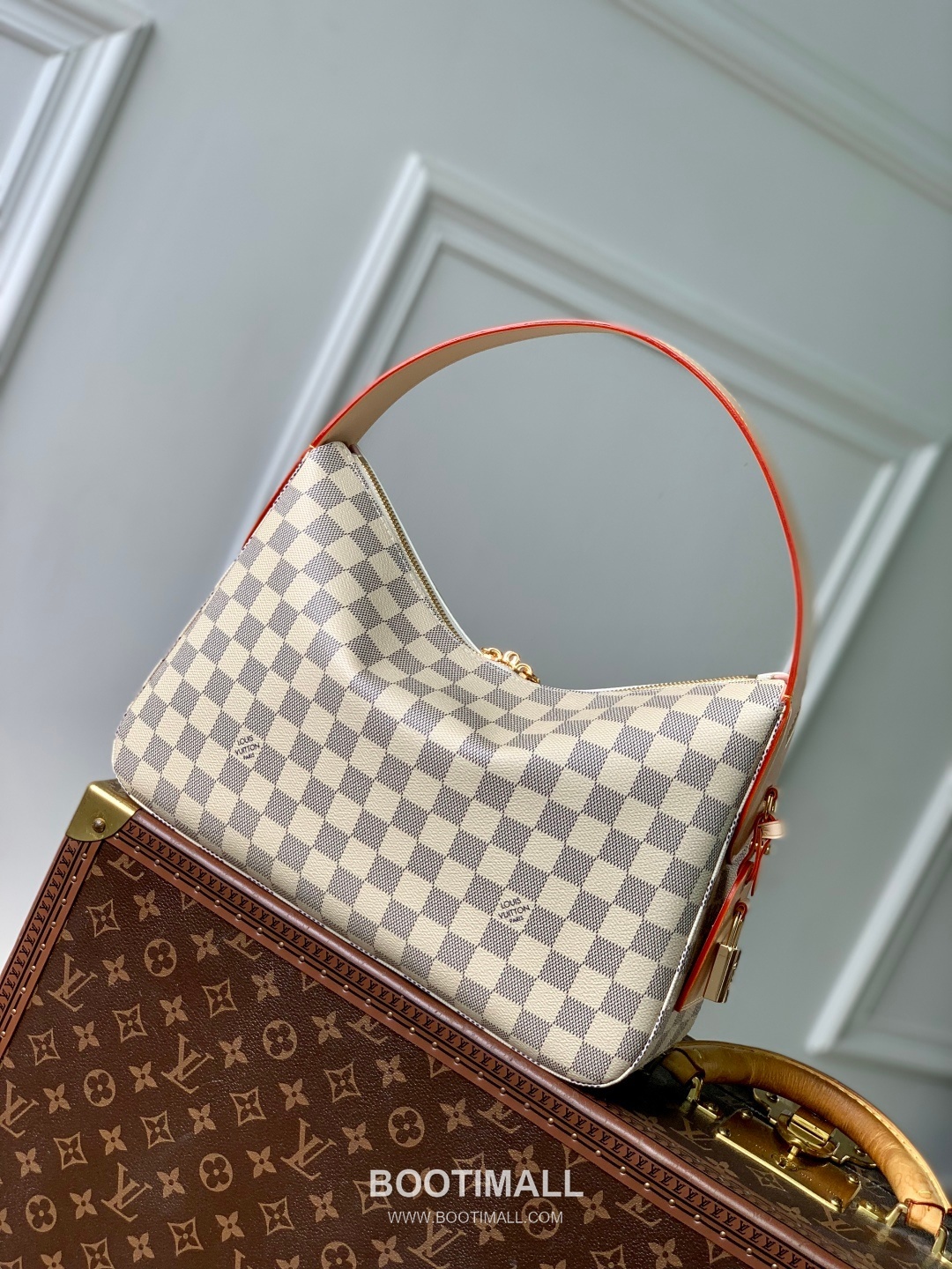 Louis Vuitton Slouchy PM N00116 Damier Azur Coated Canvas Shoulder Bag 루이비통 슬라우치 PM 다미에 아주르 코팅 캔버스 숄더백 33cm 2