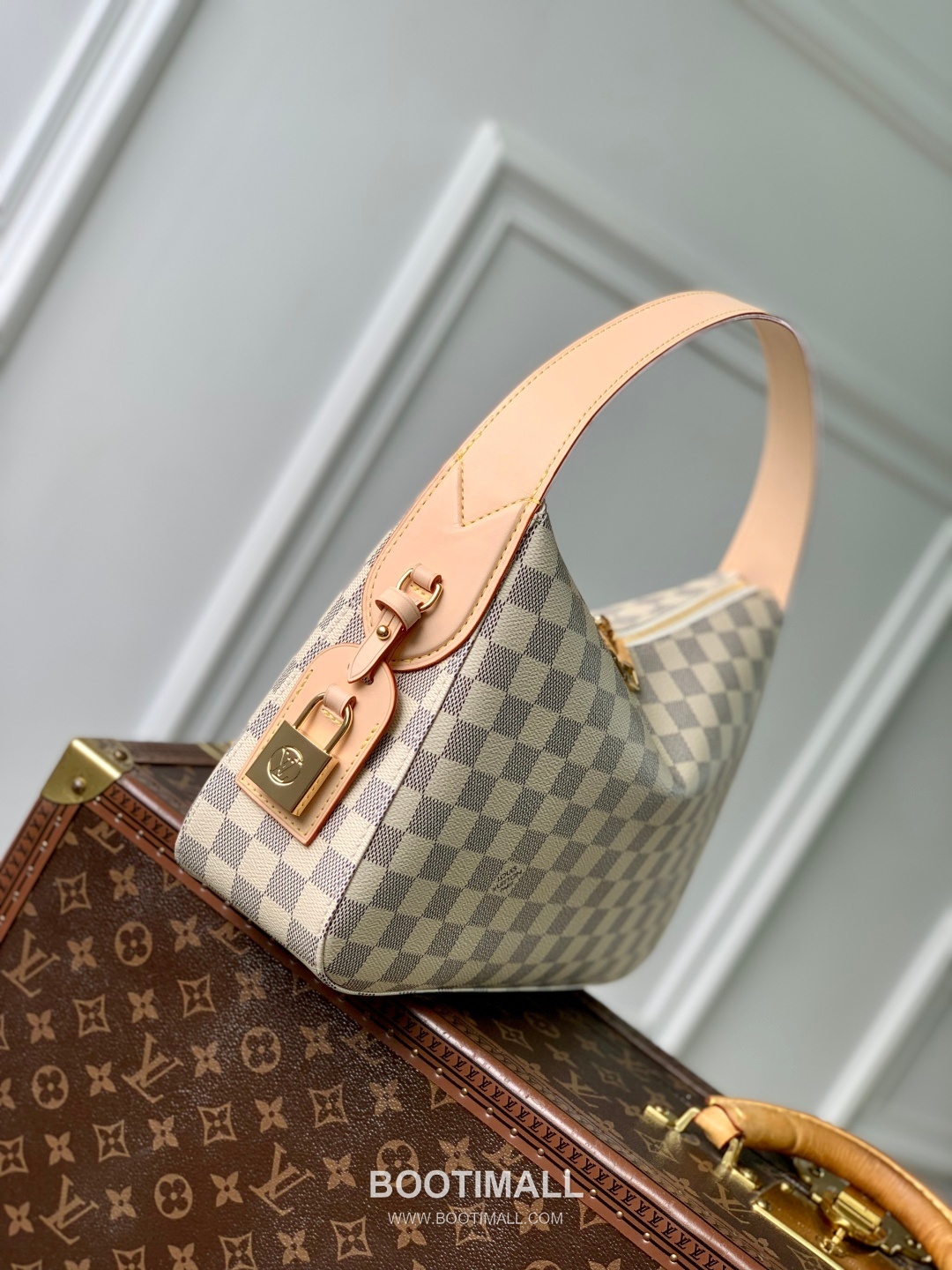 Louis Vuitton Slouchy PM N00116 Damier Azur Coated Canvas Shoulder Bag 루이비통 슬라우치 PM 다미에 아주르 코팅 캔버스 숄더백 33cm 3