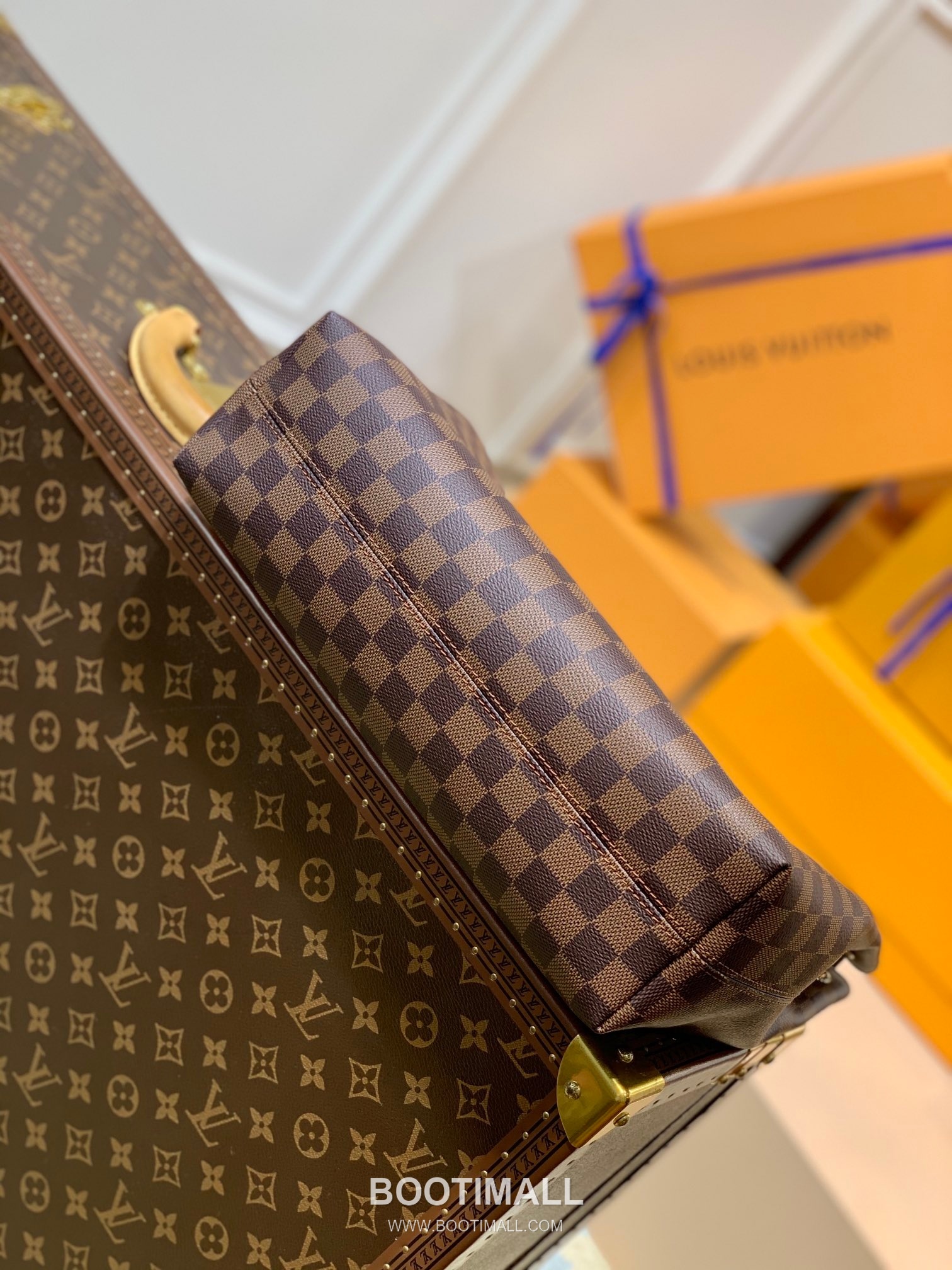 Louis Vuitton Graceful PM N44044 Damier Ebene Coated Canvas Shoulder Bag 루이비통 그레이스풀 PM 다미에 에벤 코팅 캔버스 숄더백 35cm 4