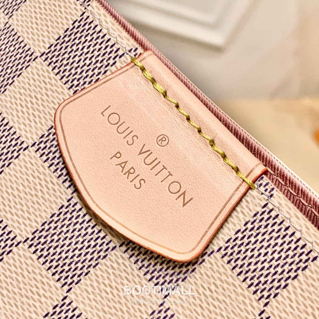 Louis Vuitton Graceful PM N42249 Damier Azur Coated Canvas Shoulder Bag 루이비통 그레이스풀 PM 다미에 아주르 코팅 캔버스 숄더백 35cm 5