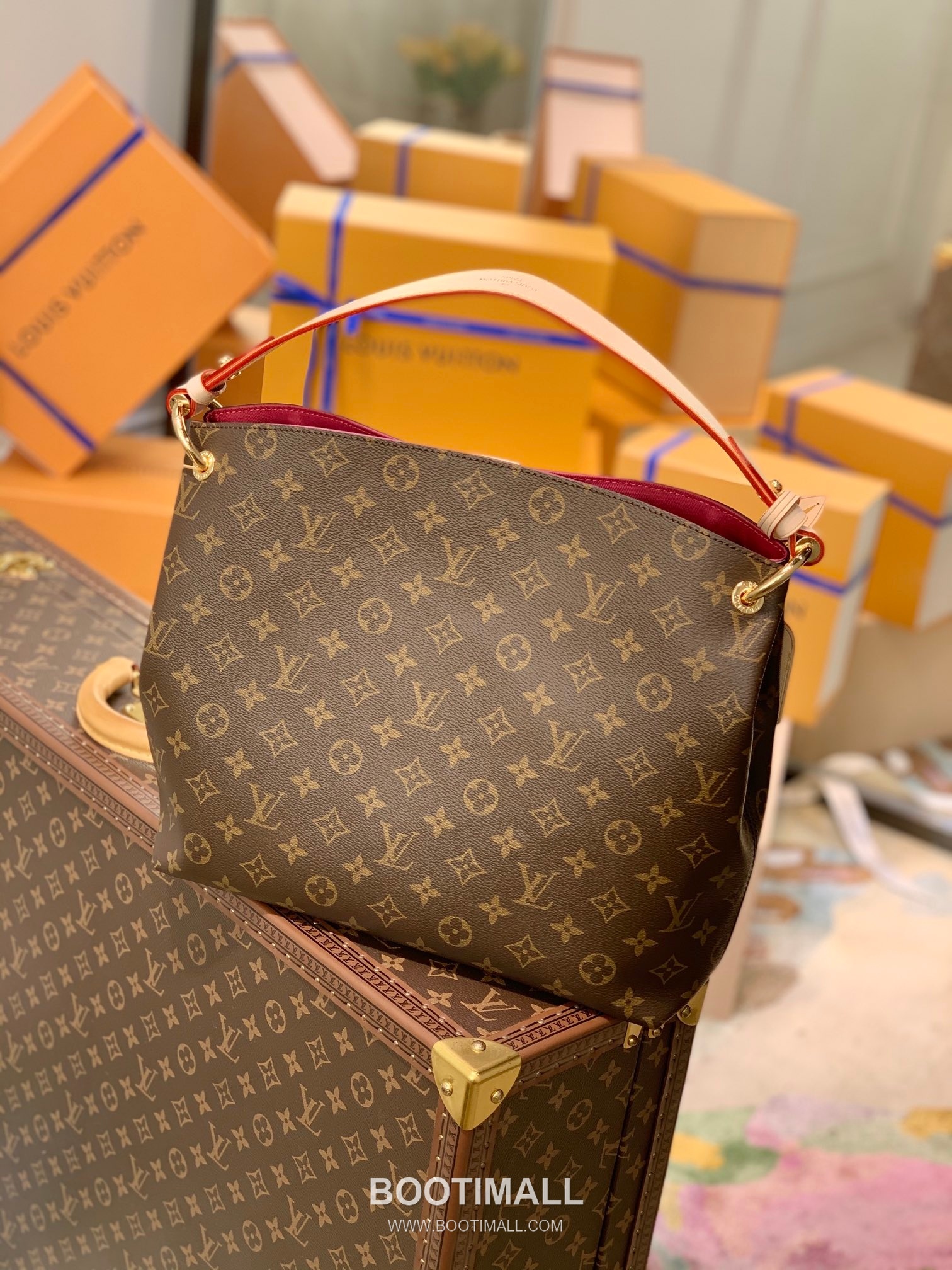 Louis Vuitton Graceful PM M43700 Monogram Canvas Shoulder Bag 루이비통 그레이스풀 PM 모노그램 캔버스 숄더백 35cm 2