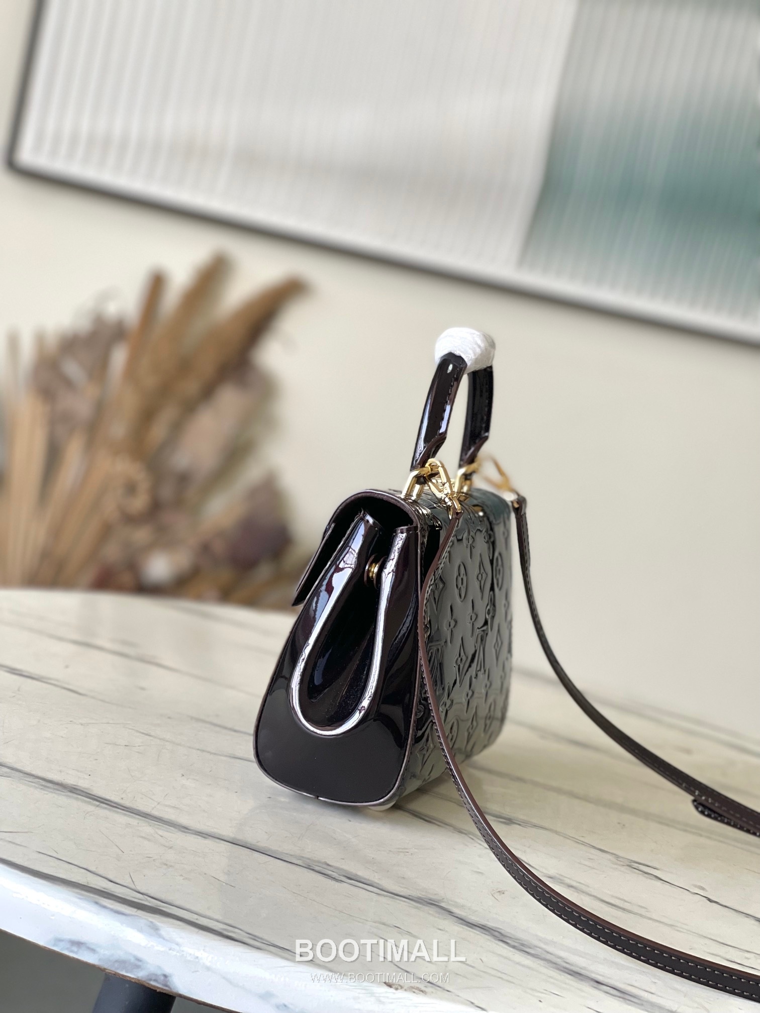 Louis Vuitton Cluny Mini M27173 Epi Patent Embossed Leather Shoulder Bag 루이비통 클루니 미니 에피 페이턴트 엠보스 레더 숄더백 20cm 2