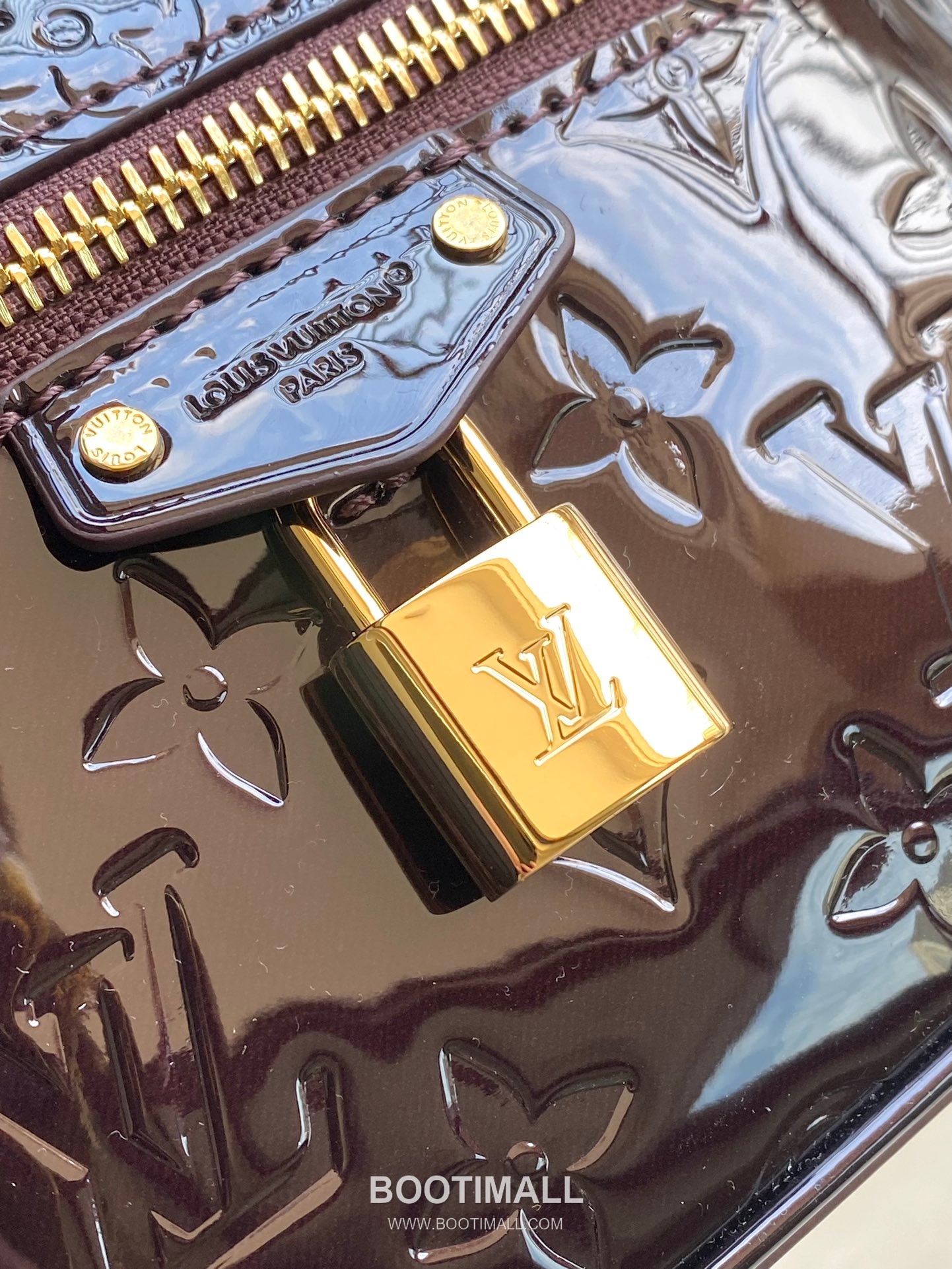 Louis Vuitton Vanity Chain Pouch M28334 Monogram Miroir Coated Canvas Shoulder Bag 루이비통 바니티 체인 파우치 모노그램 미루아 코팅 캔버스 숄더백 19cm 5