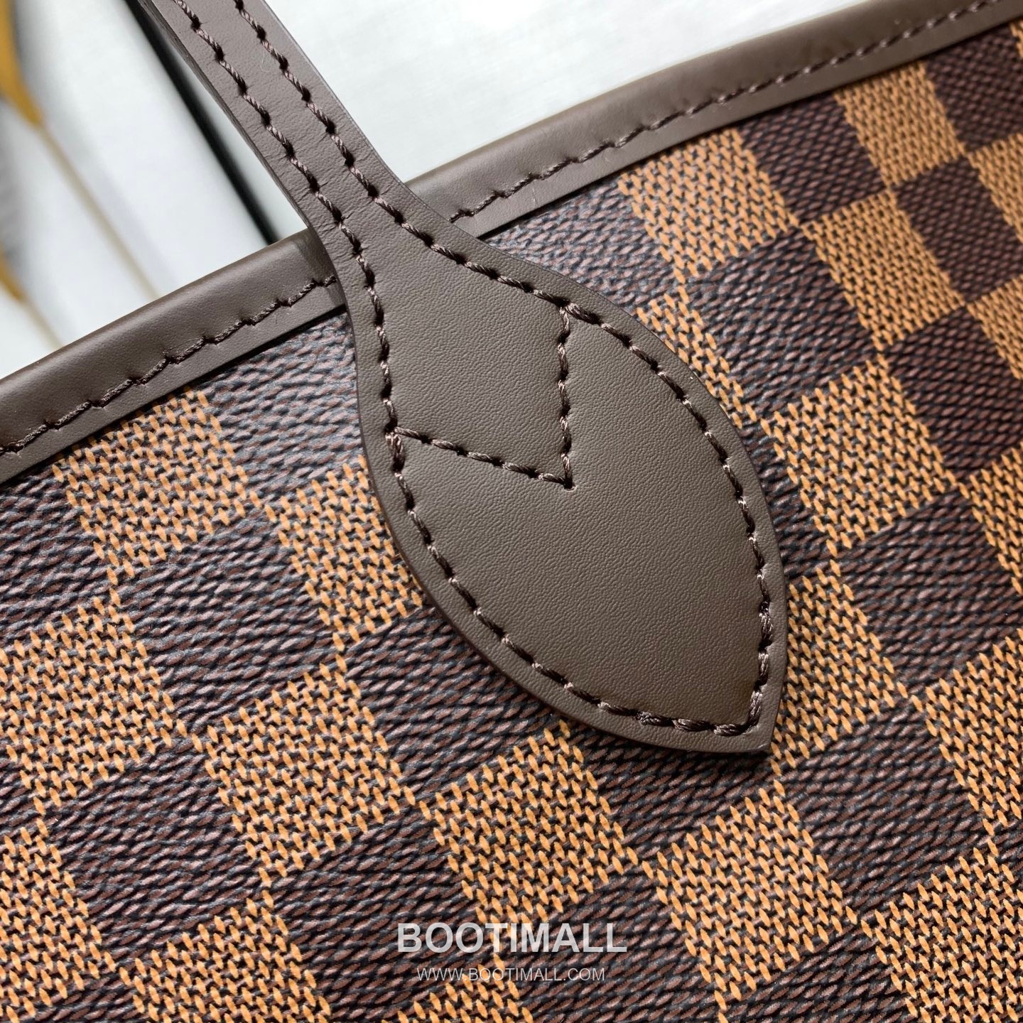 Louis Vuitton Neverfull MM N40599 Damier Ebene Coated Canvas Shoulder Bag 루이비통 네버풀 MM 다미에 에벤 코팅 캔버스 숄더백 31cm 11