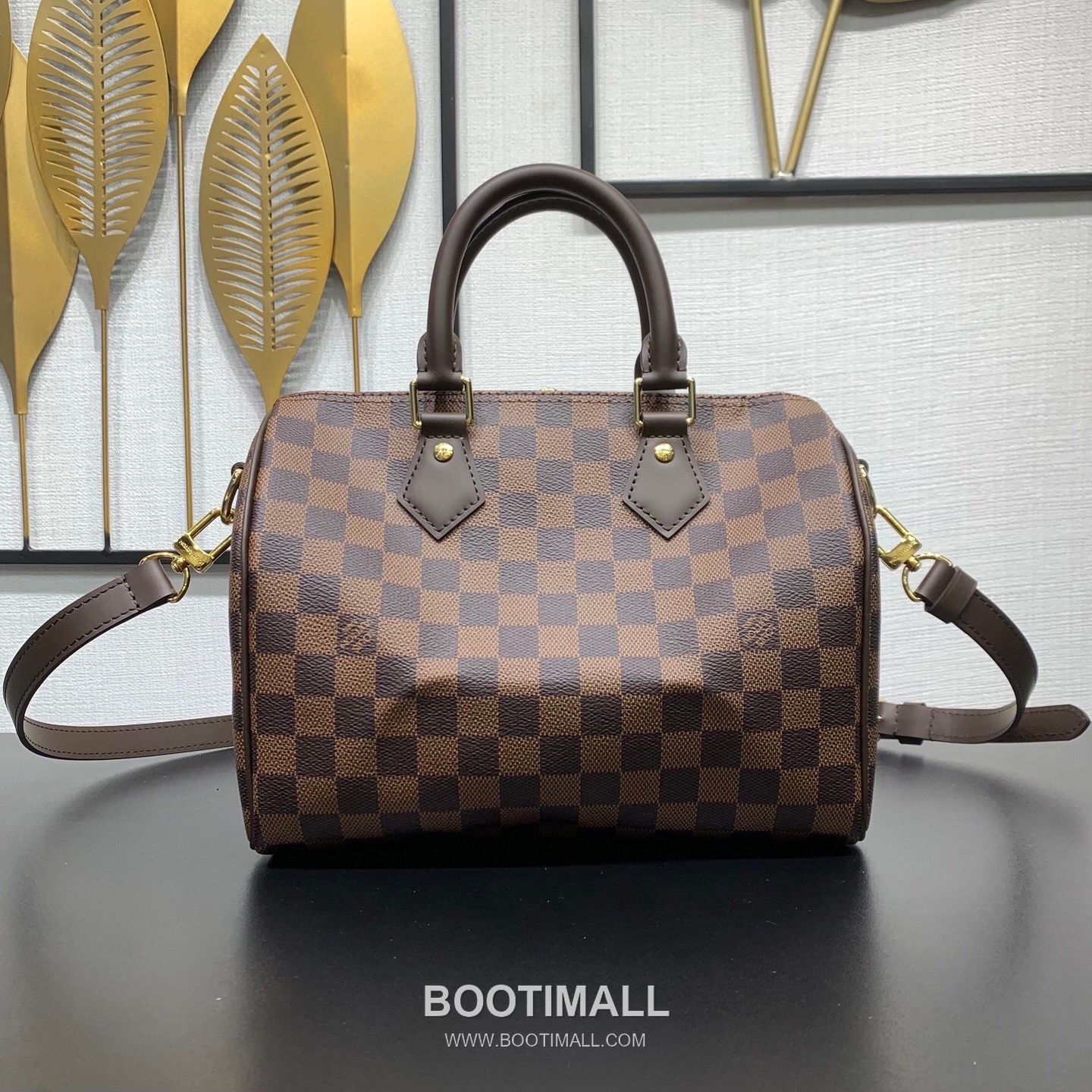 Louis Vuitton Speedy Bandoulière 25 N40575 Damier Ebene Coated Canvas Shoulder Bag 루이비통 스피디 반둘리에 25 다미에 에벤 코팅 캔버스 숄더백 25cm 2