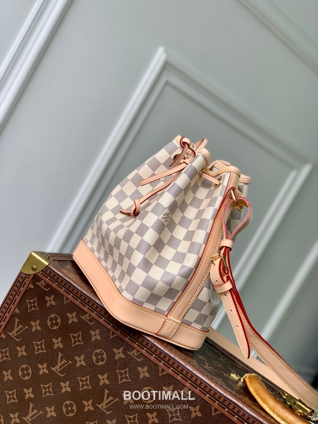 Louis Vuitton Noé BB N40594 Damier Azur Coated Canvas Bucket Bag 루이비통 노에 BB 다미에 아주르 코팅 캔버스 버킷백 22cm 2