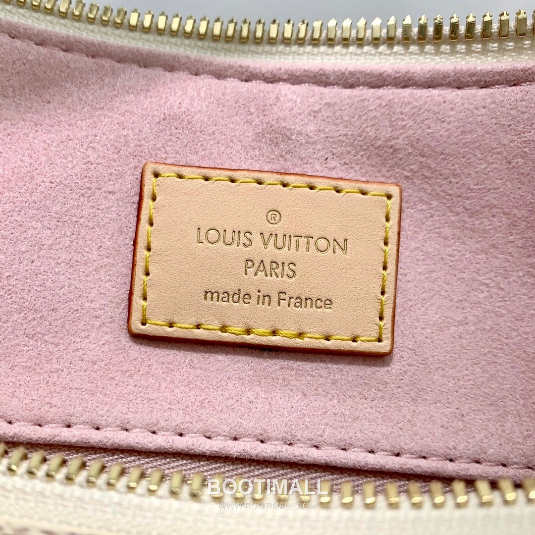 Louis Vuitton Slouchy MM M00126 Damier Azur Coated Canvas Shoulder Bag 루이비통 슬라우치 MM 다미에 아주르 코팅 캔버스 숄더백 40cm 5