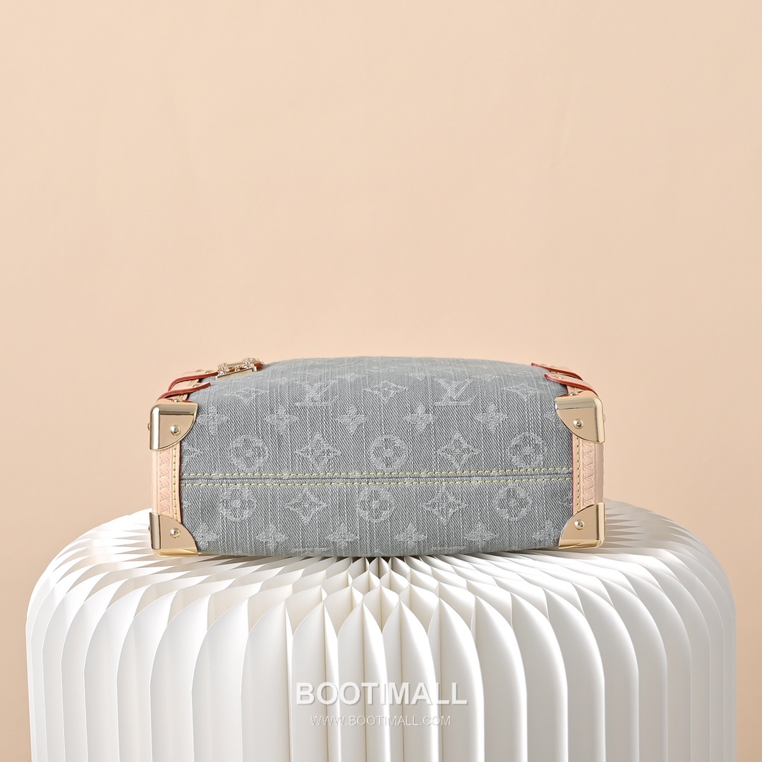 Louis Vuitton Side Trunk MM M13285 Monogram Denim Canvas Shoulder Bag 루이비통 사이드 트렁크 MM 모노그램 데님 캔버스 숄더백 23.5cm 9
